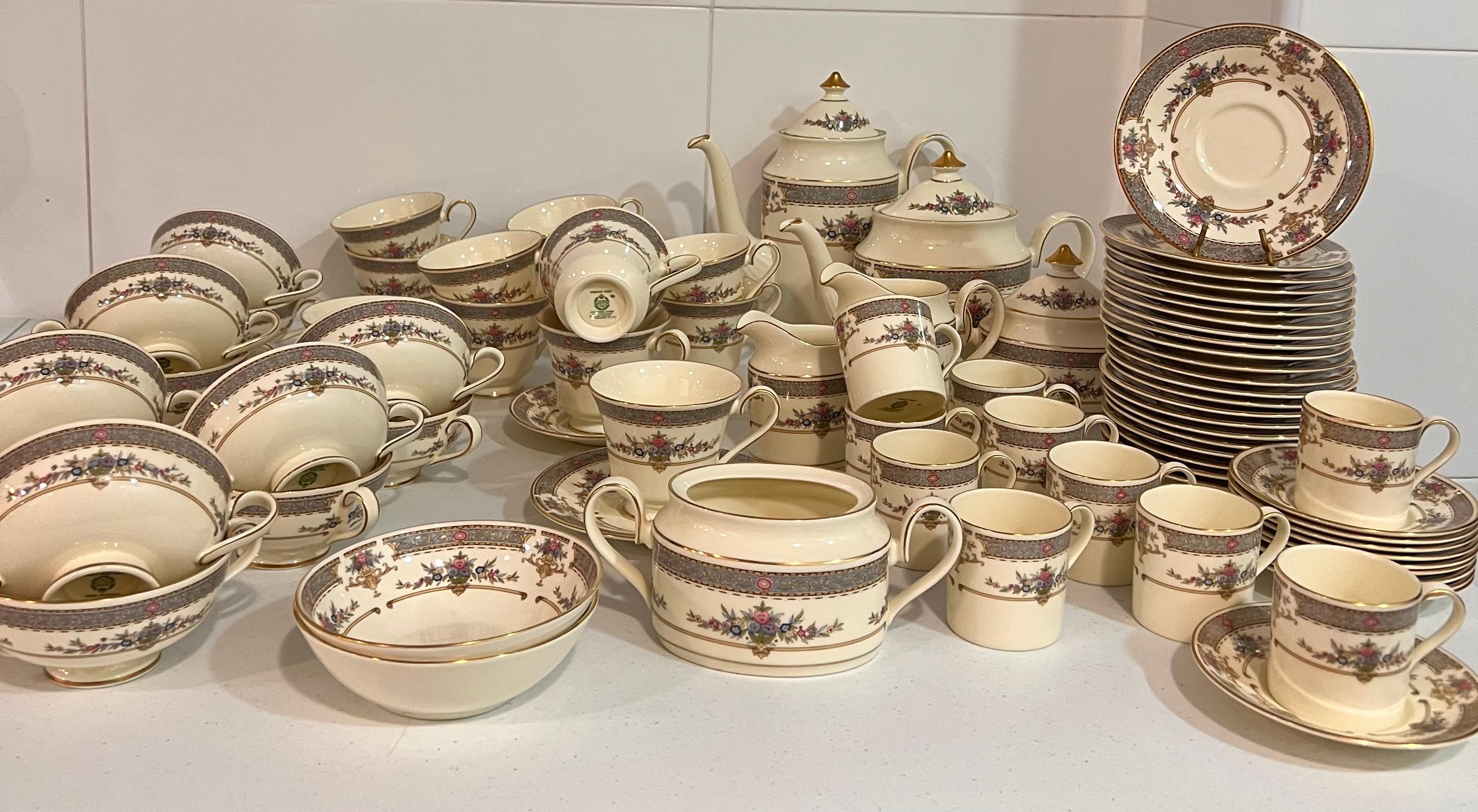 Plato para pan y mantequilla de repuesto Minton Persian Rose de Royal Doulton 2