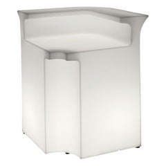 Break Corner Lighted Bar Counter by SLIDE Studio