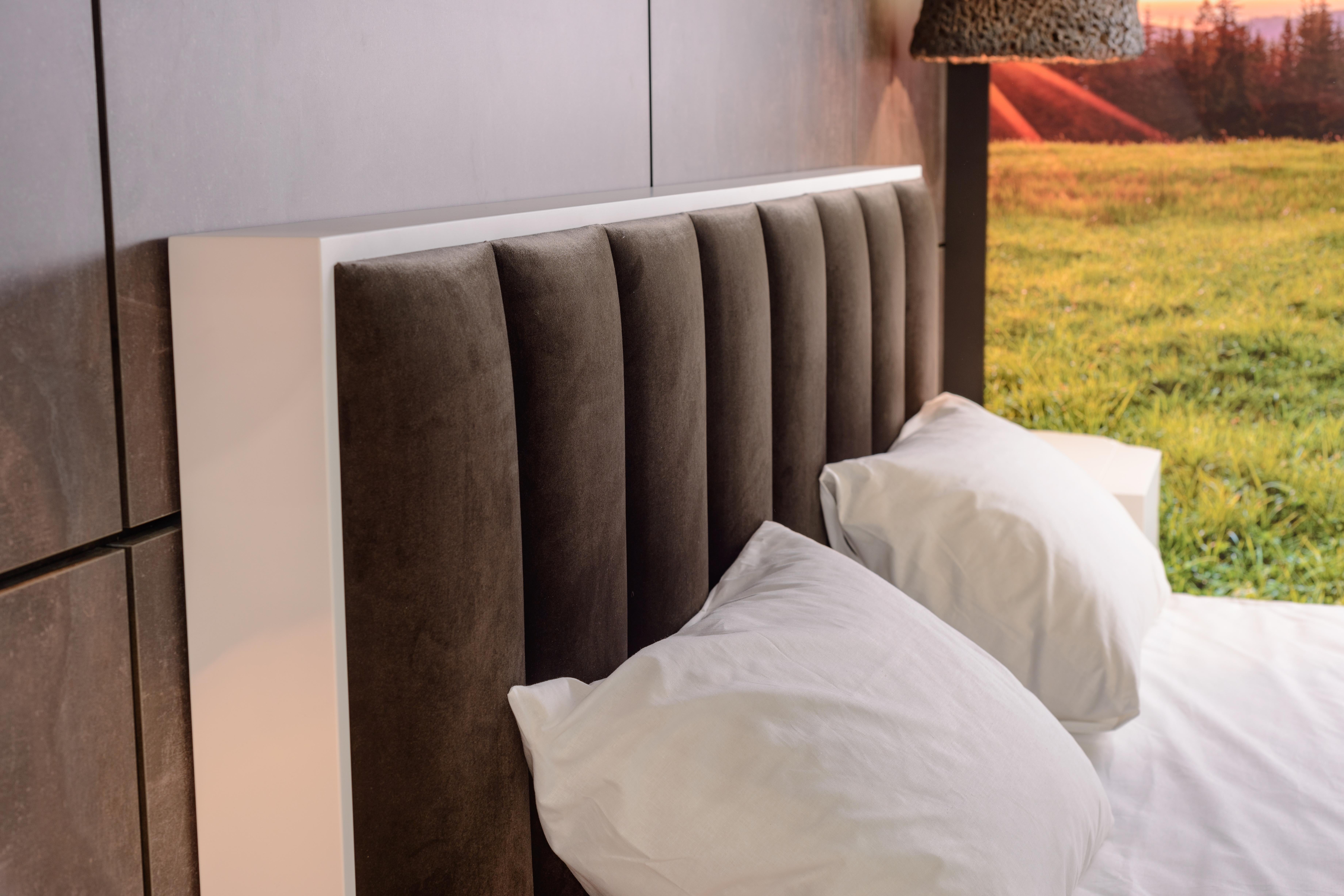 Ukrainian Break Free Double Bed by PANOPTIKUM COLLECTIONS For Sale