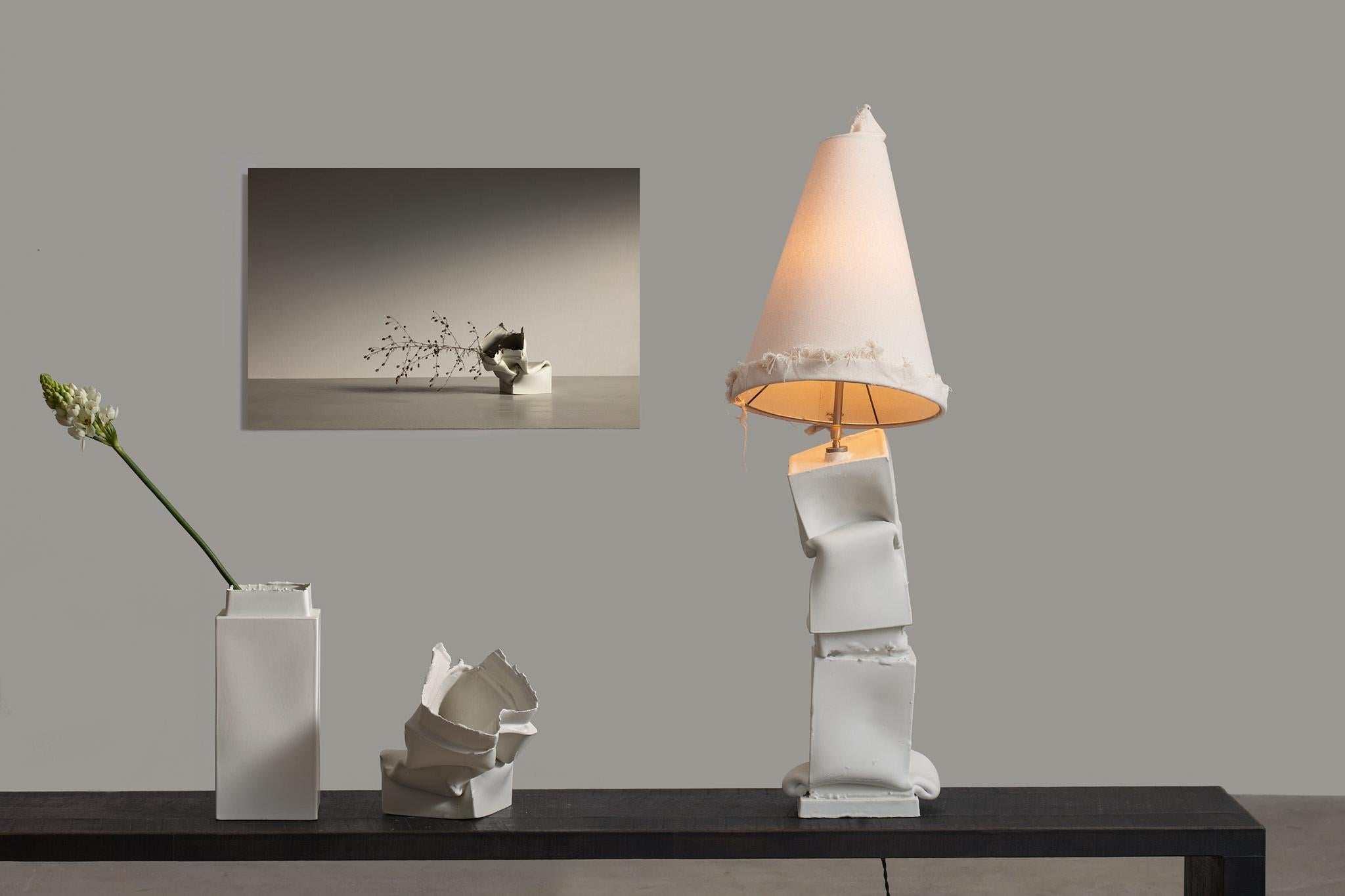 Break the Mold: Brenta+Brenta ceramic lamp by Jenna Basso Pietrobon In New Condition For Sale In New York, NY