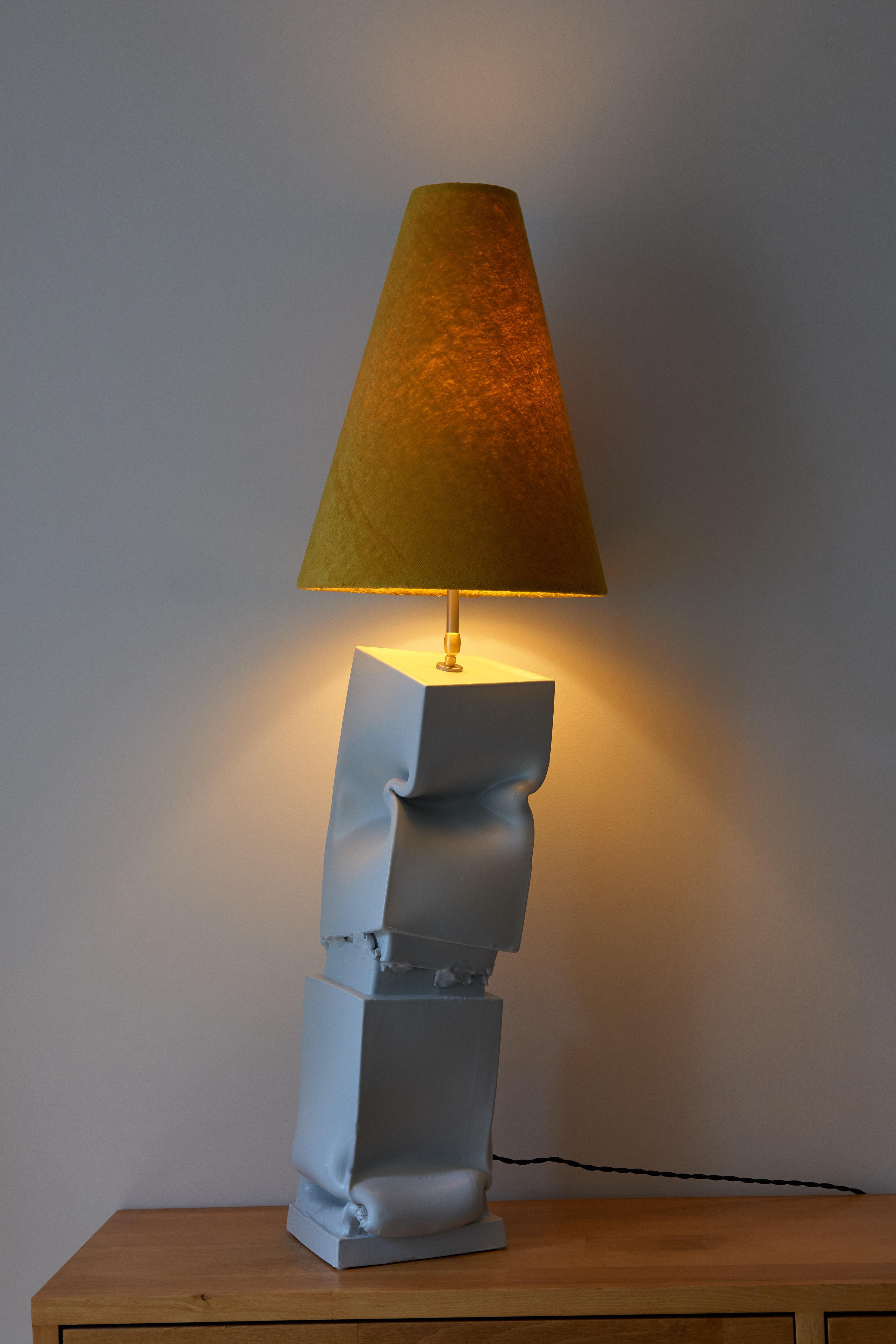 Break the Mold: Brenta+Brenta ceramic lamp by Jenna Basso Pietrobon For Sale 1