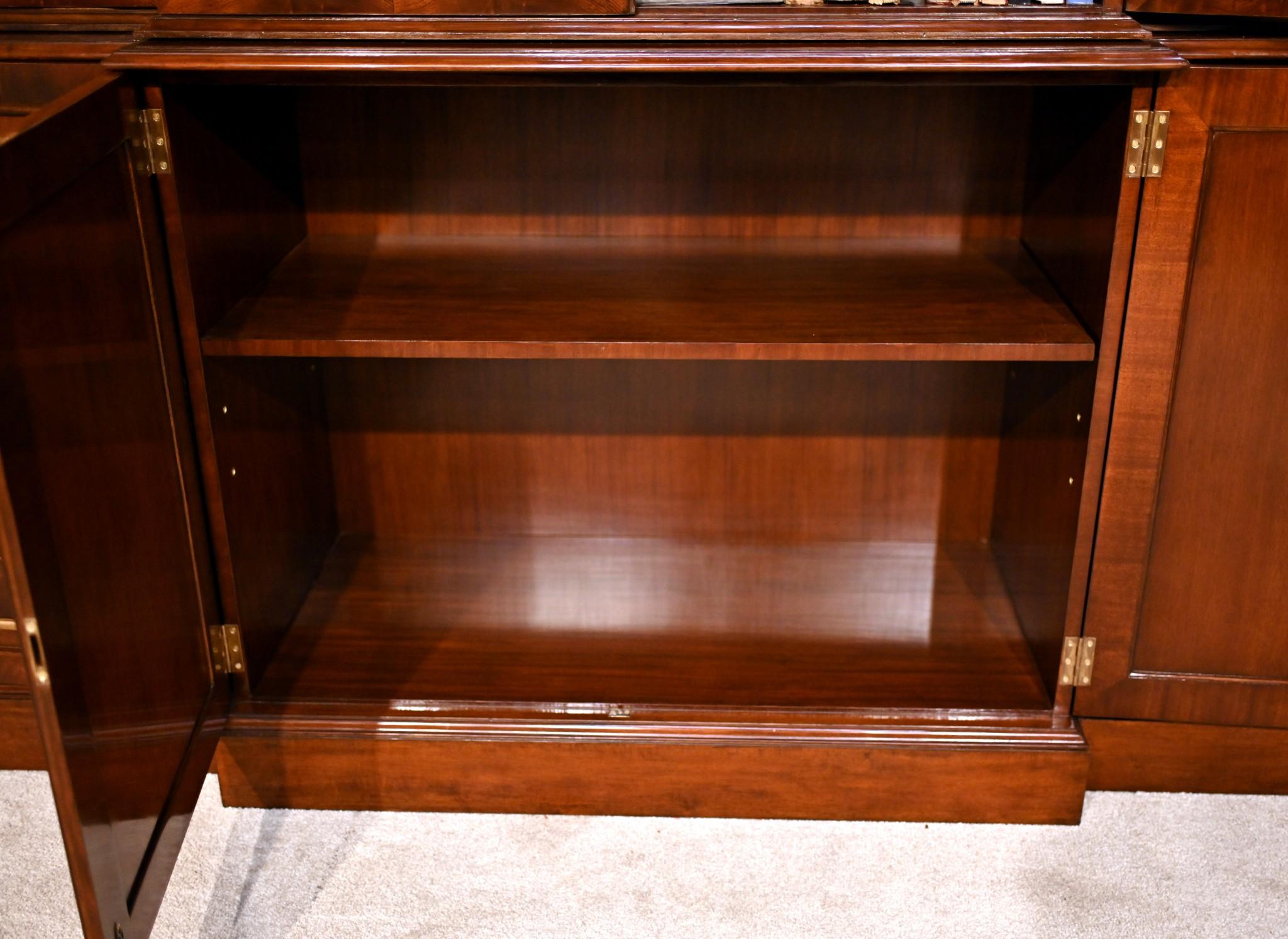 Breakfront Bookcase Gothic Chippendale Mahogany 4