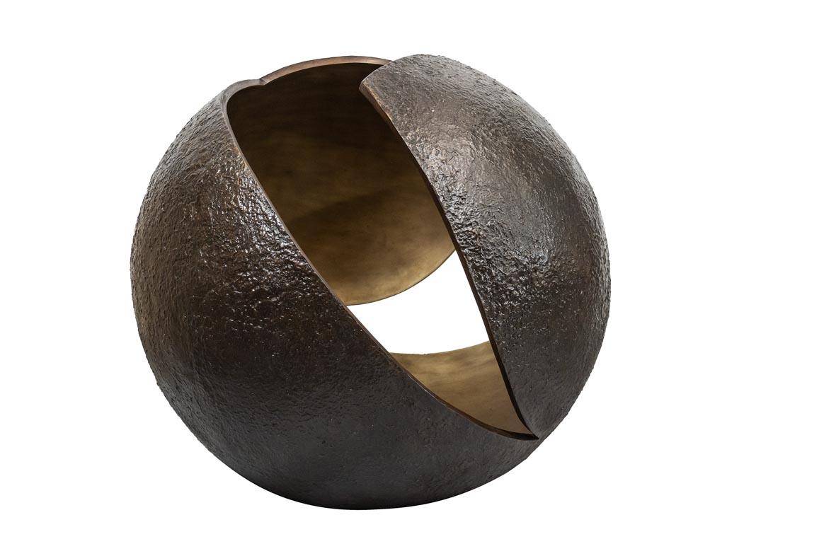 Altro Scultura in bronzo Breaking Out di Gardeco Objects in vendita