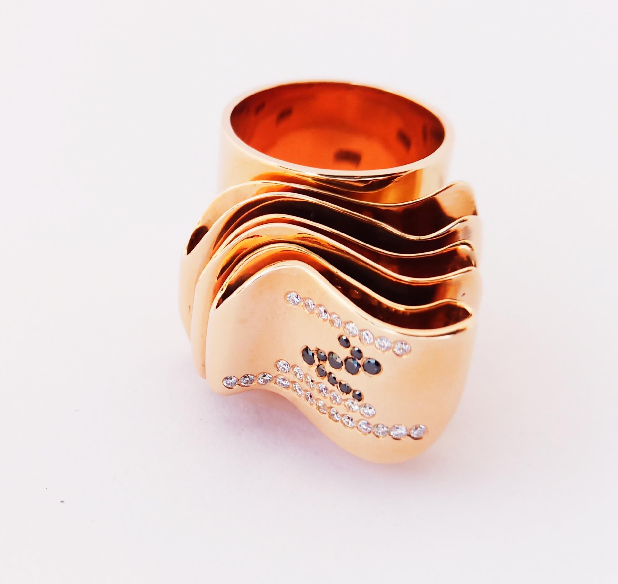 Articulate Your One of a Kind with Contemporary Diamond Rose Gold Fashion Ring For Sale 7