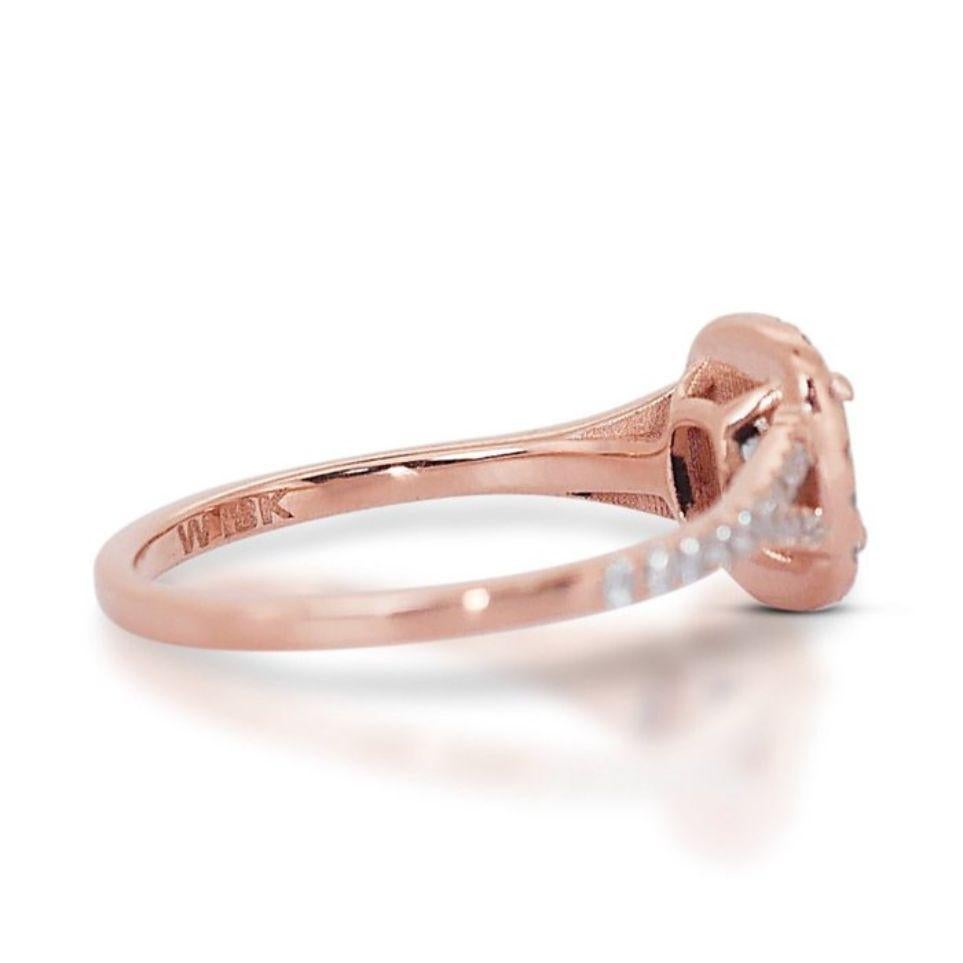 Women's Breathtaking 0.9 Carat Cushion Diamond Ring in 18K Rose Gold