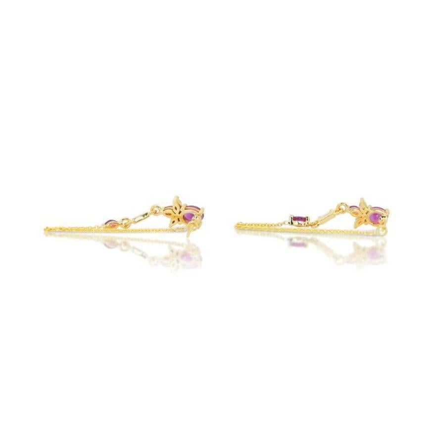 Breathtaking 14K Yellow Gold Earrings with 1.38 Carat Ruby and Diamond For Sale 1