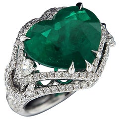 Breathtaking 18 Karat White Gold, Diamond and Emerald Ring