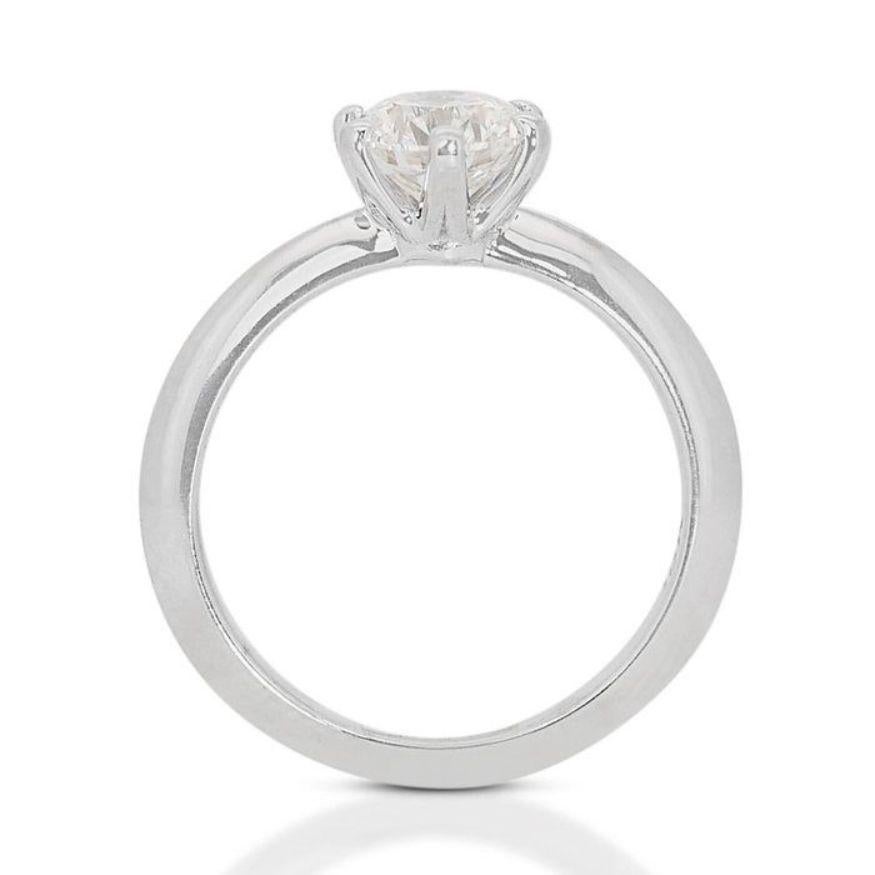Women's Breathtaking 1ct. Round Brilliant Diamond Ring set in 18K White Gold For Sale