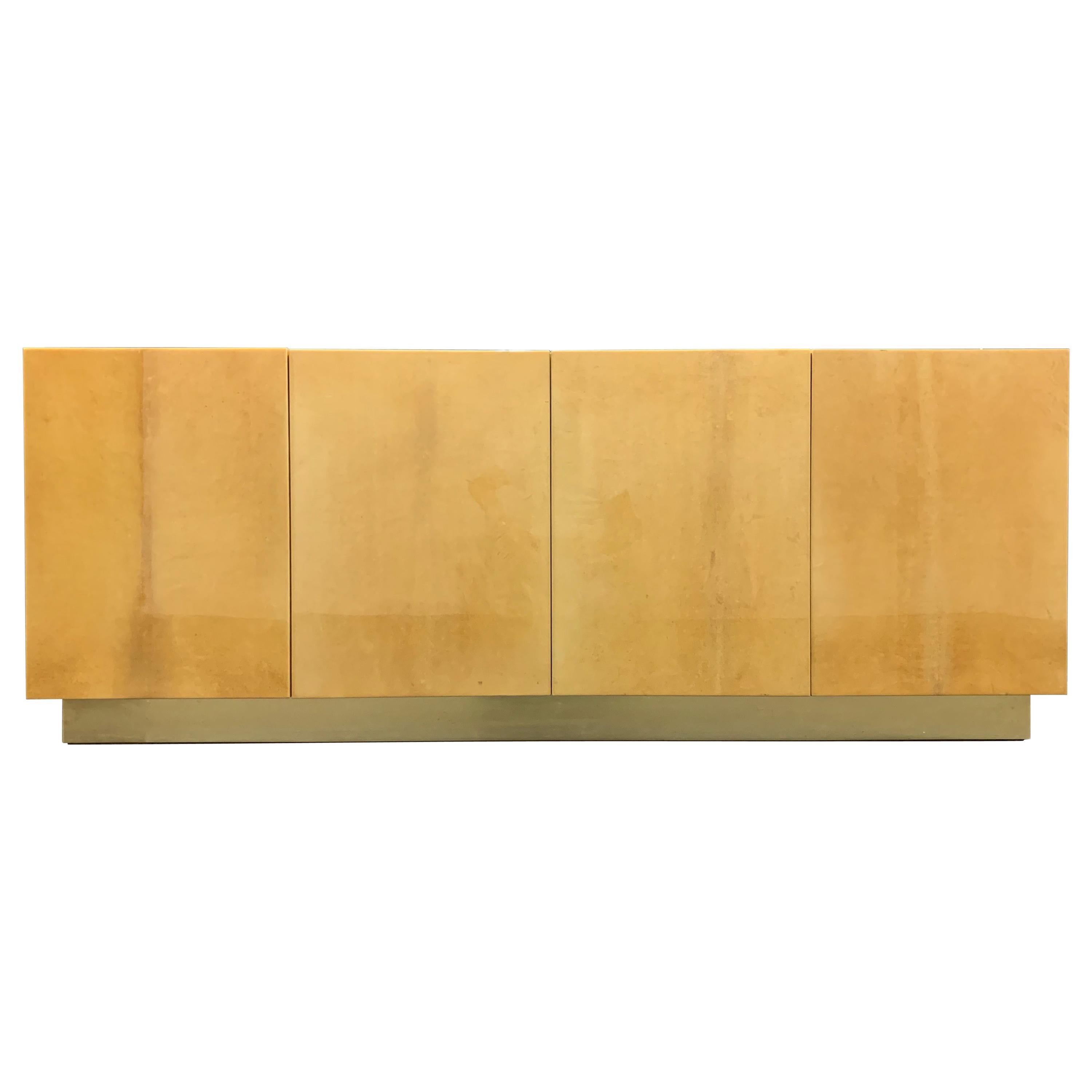 Ein atemberaubendes Sideboard oder Raumteiler aus Aldo Tura mit echter Rückenlehne