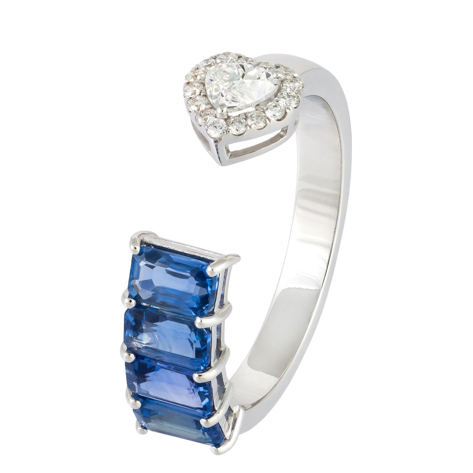 For Sale:  Breathtaking Blue Sapphire White 18K Gold White Diamond Ring for Her 2