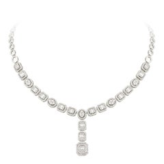 Breathtaking Diamond 18k White Gold Necklace for Her