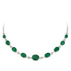 Breathtaking Diamond 18k White Gold Necklace for Her