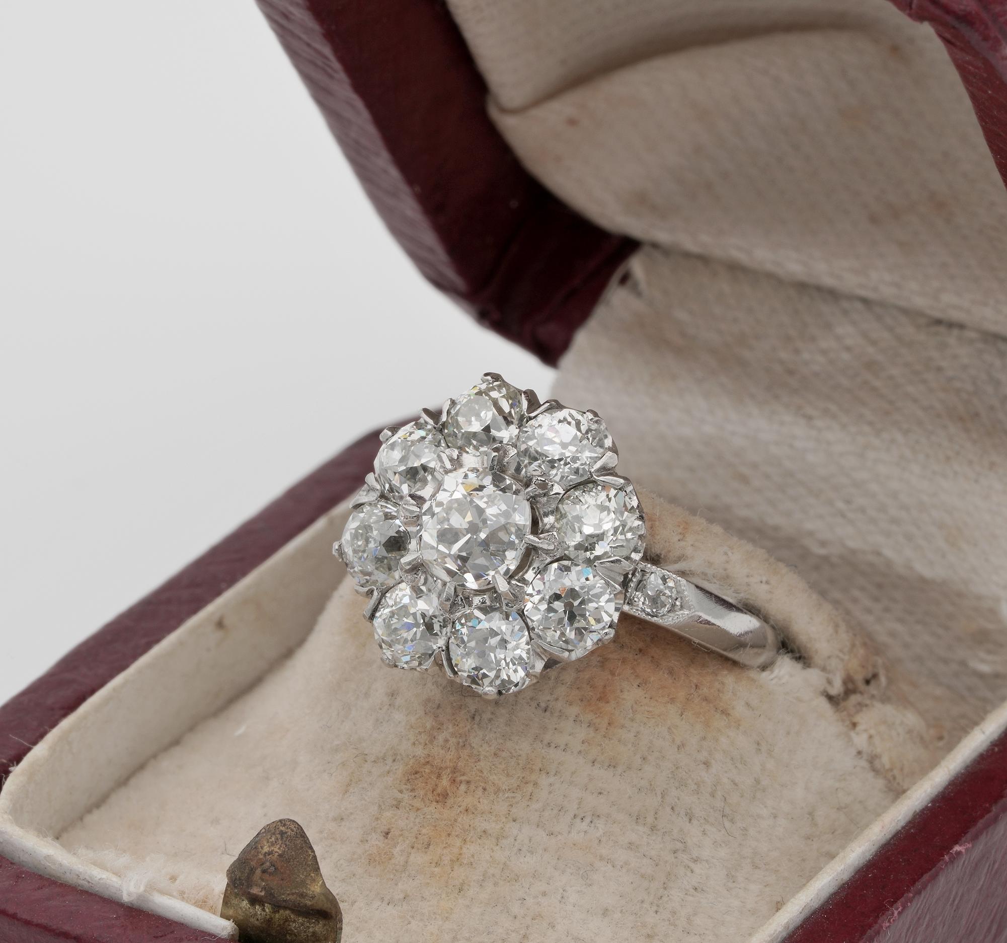 Breathtaking Edwardian 2.95 Carat Old Diamond Platinum Engagement Cluster Ring For Sale 1