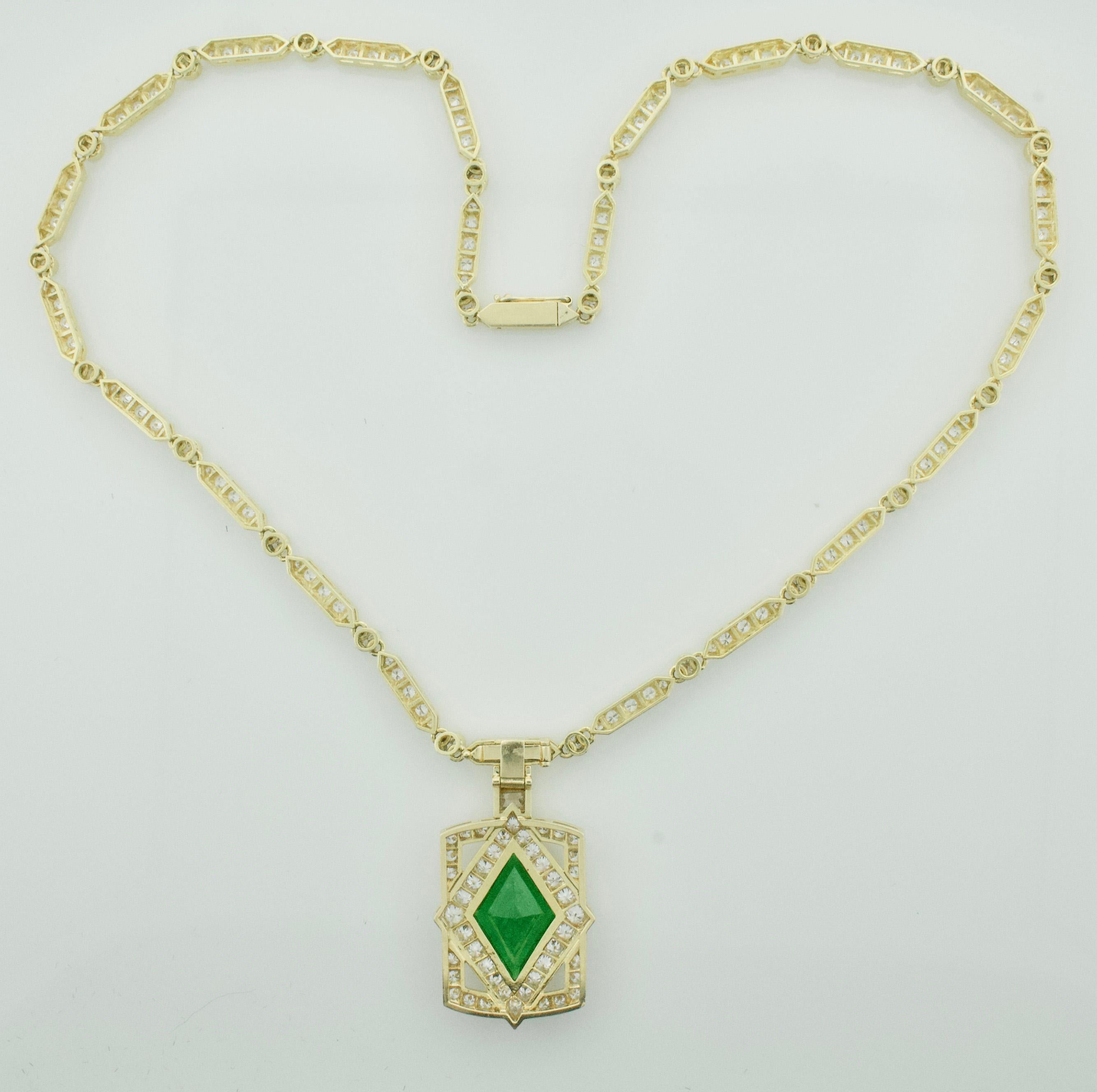 Women's or Men's Beathtaking Emerald and Diamond Necklace in 18K 3.75 Diamond Shaped Emerald