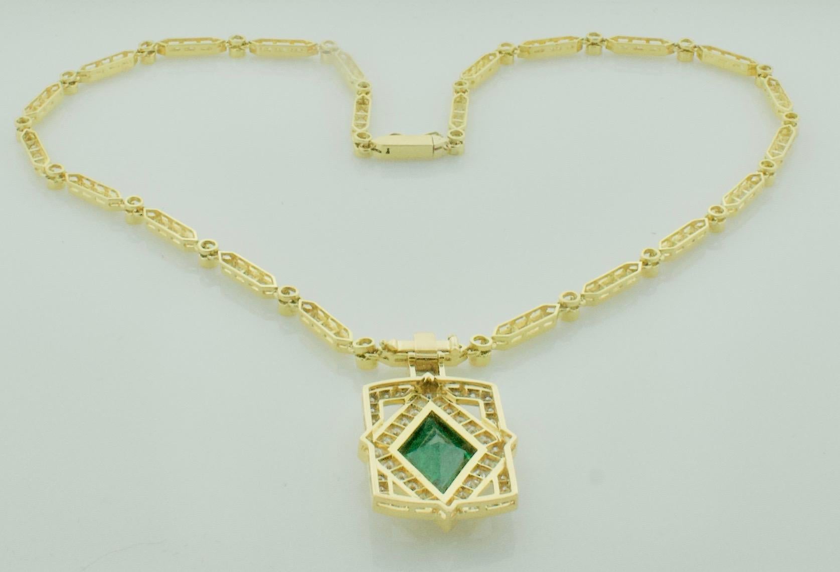 Beathtaking Emerald and Diamond Necklace in 18K 3.75 Diamond Shaped Emerald 2
