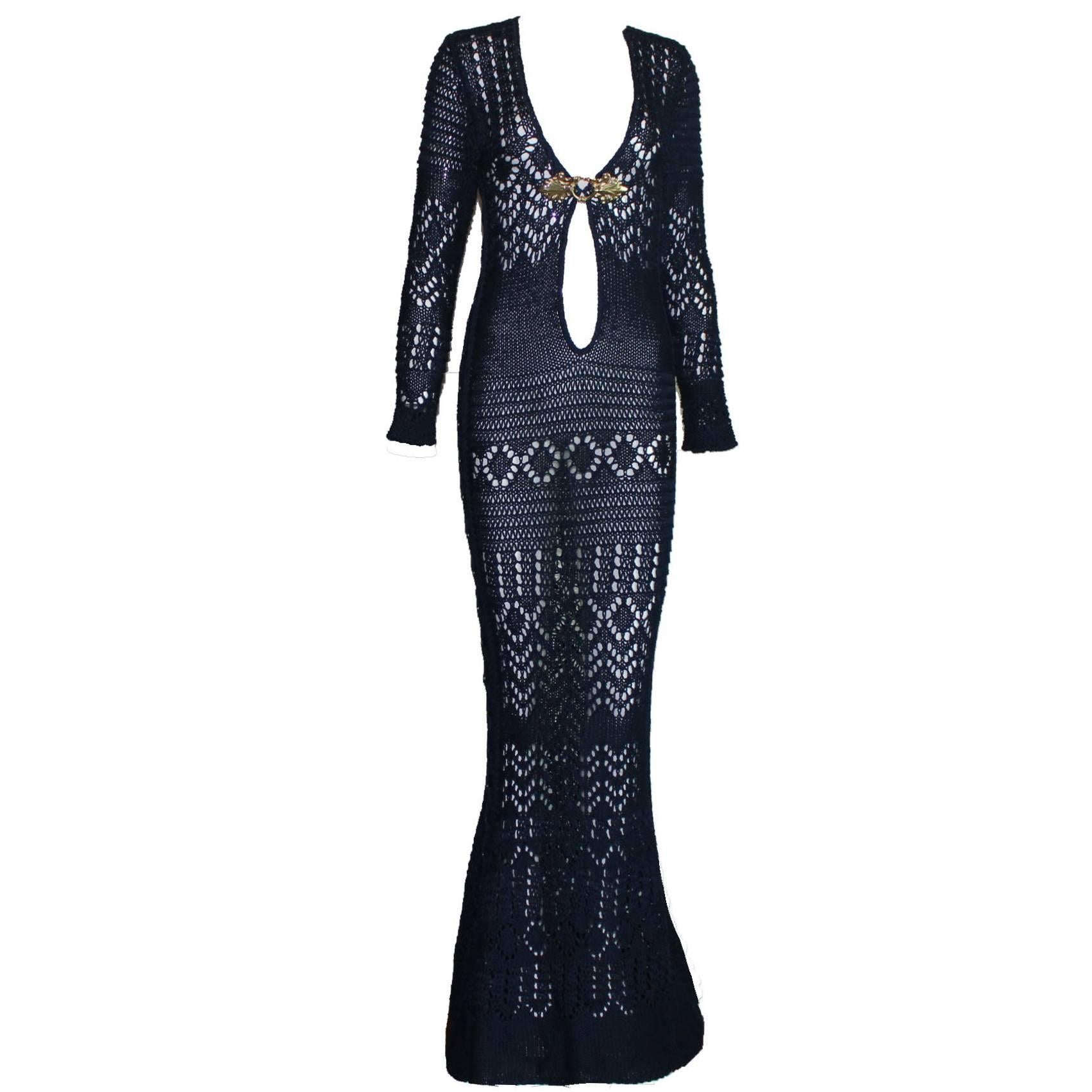 ABSOLUTELY INSANE EMILIO PUCCI MIDNIGHT BLUE CROCHET KNIT CUTOUT GOWN

DESIGNED BY PETER DUNDAS

SOLD OUT IMMEDIATELY

WORN BY TOPMODELS AS CLAUDIA SCHIFFER, MIRANDA KERR AND MANY OTHERS


DETAILS:

Exclusive and gorgeous EMILIO PUCCI crochet knit