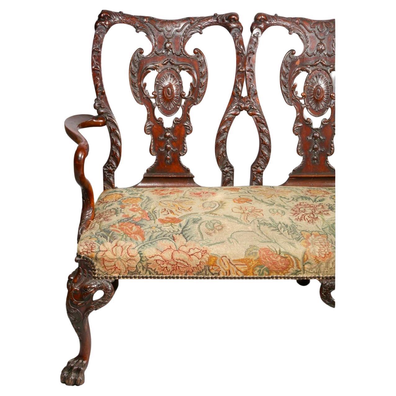 19th Century Breathtaking George II Style Carved Wood Settee with Needlepoint Upholstery For Sale
