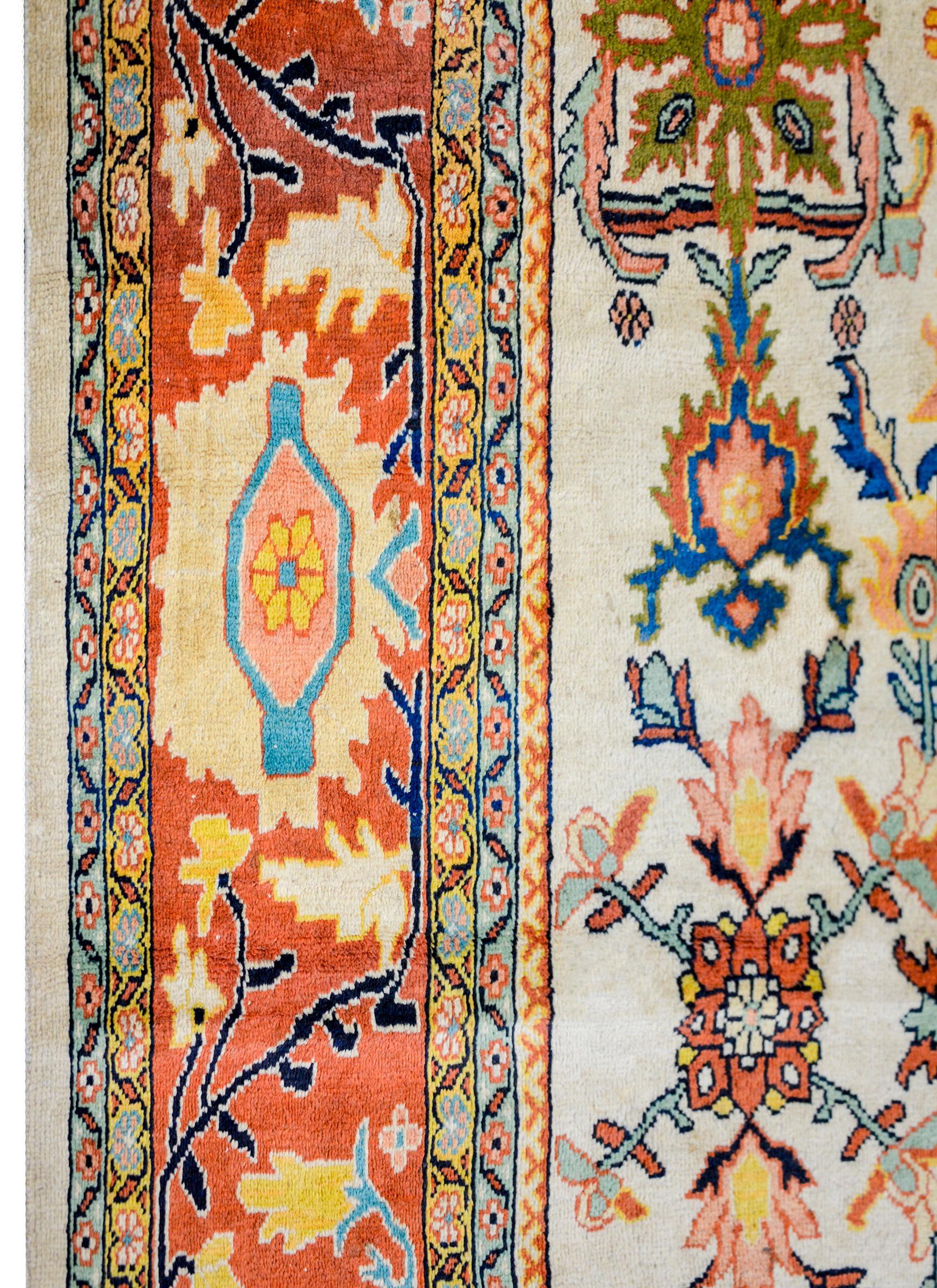 Ein atemberaubender Sultanabad-Teppich aus der Mitte des 20. Jahrhunderts im Angebot 1