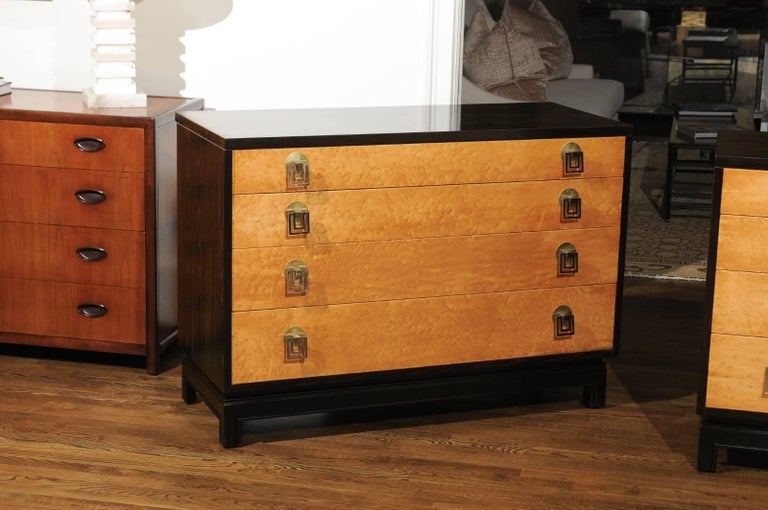 Mid-Century Modern Breathtaking Pair of Chests by Renzo Rutili in Cerused Oak and Bird's-Eye Maple For Sale