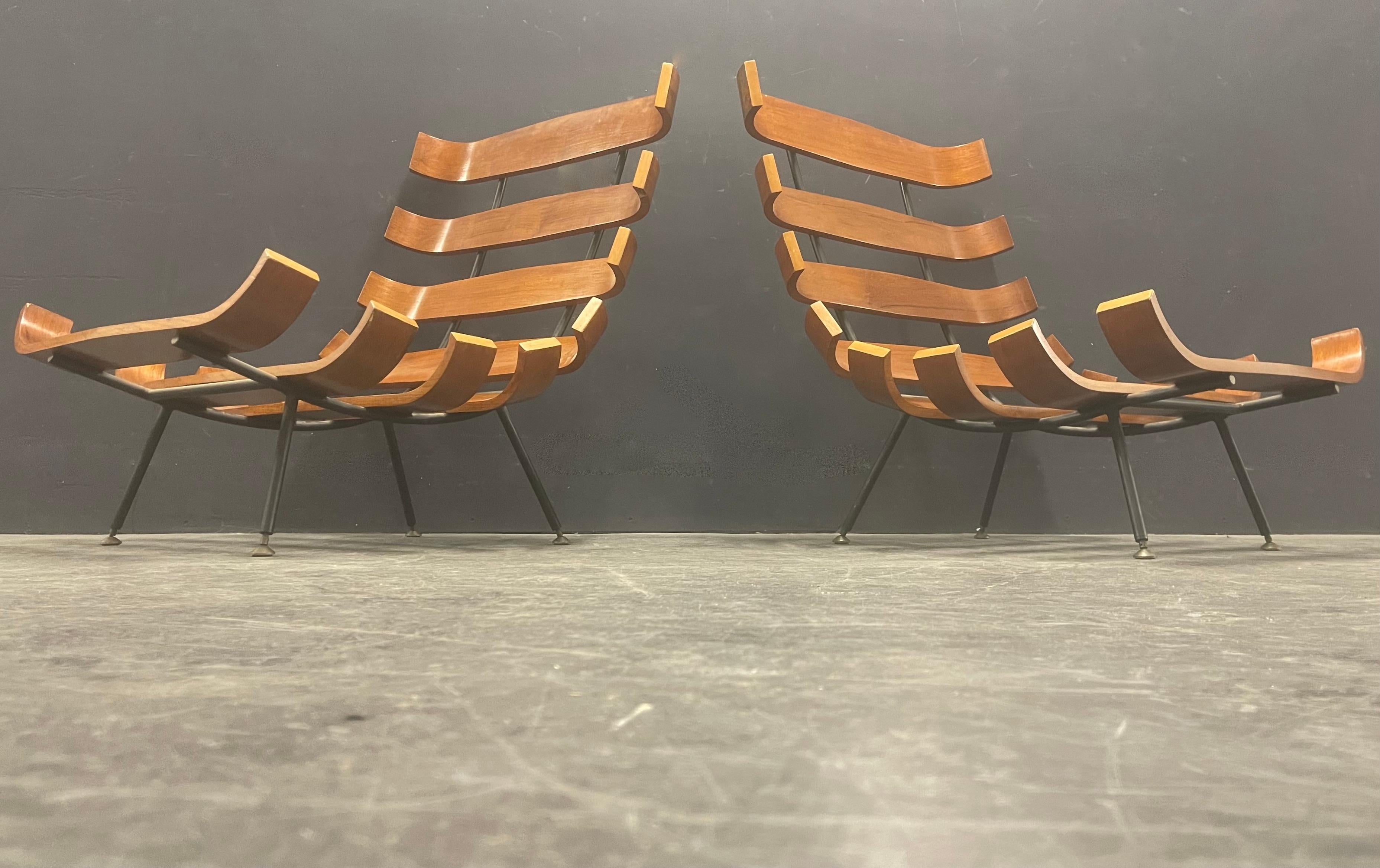 breathtaking pair of costela lounge chairs by carlo hauner and martin eisler  For Sale 1