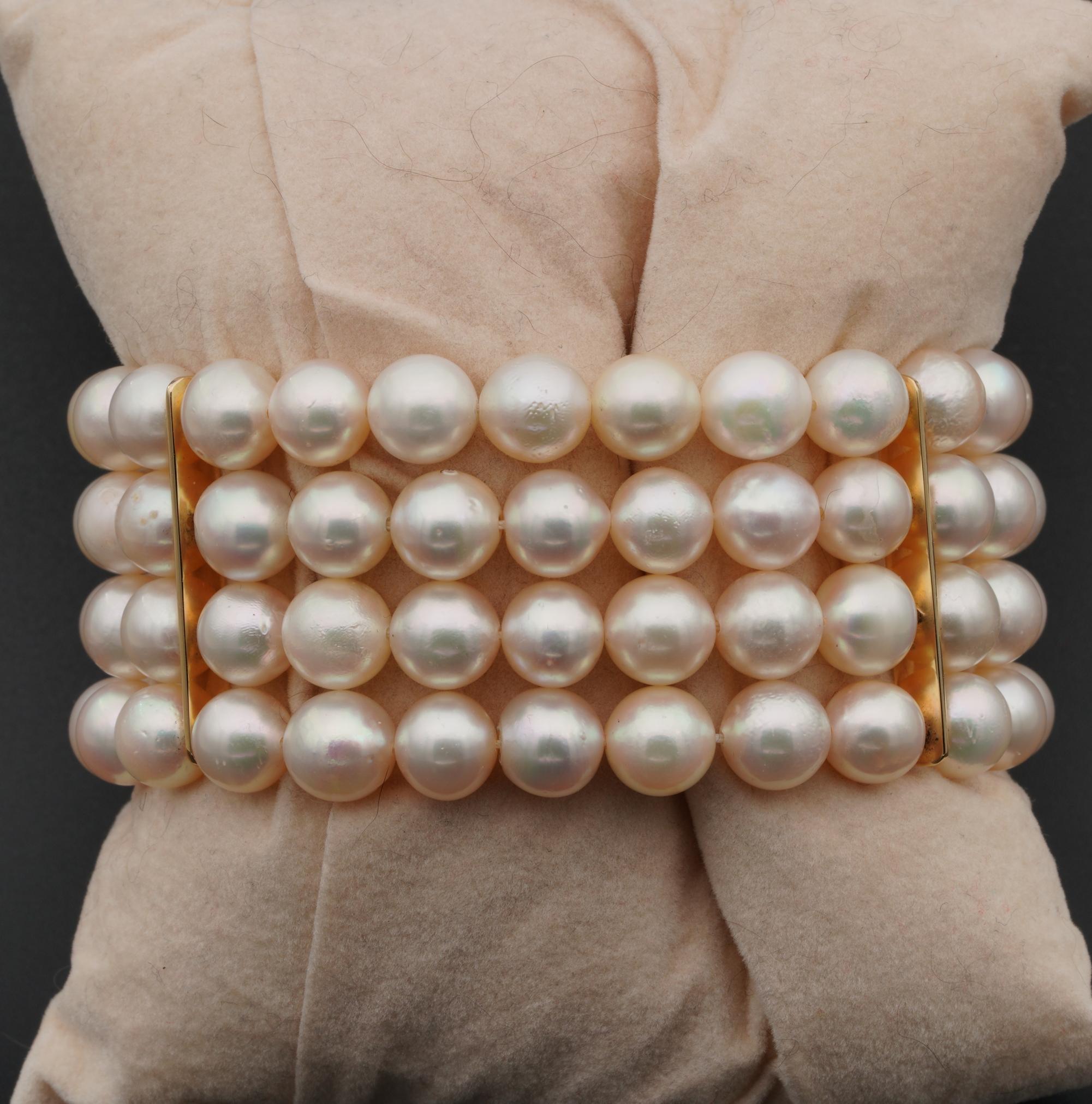 Breathtaking Pearl Diamond Natural Sapphire Midcentury Cocktail Bracelet In Good Condition For Sale In Napoli, IT