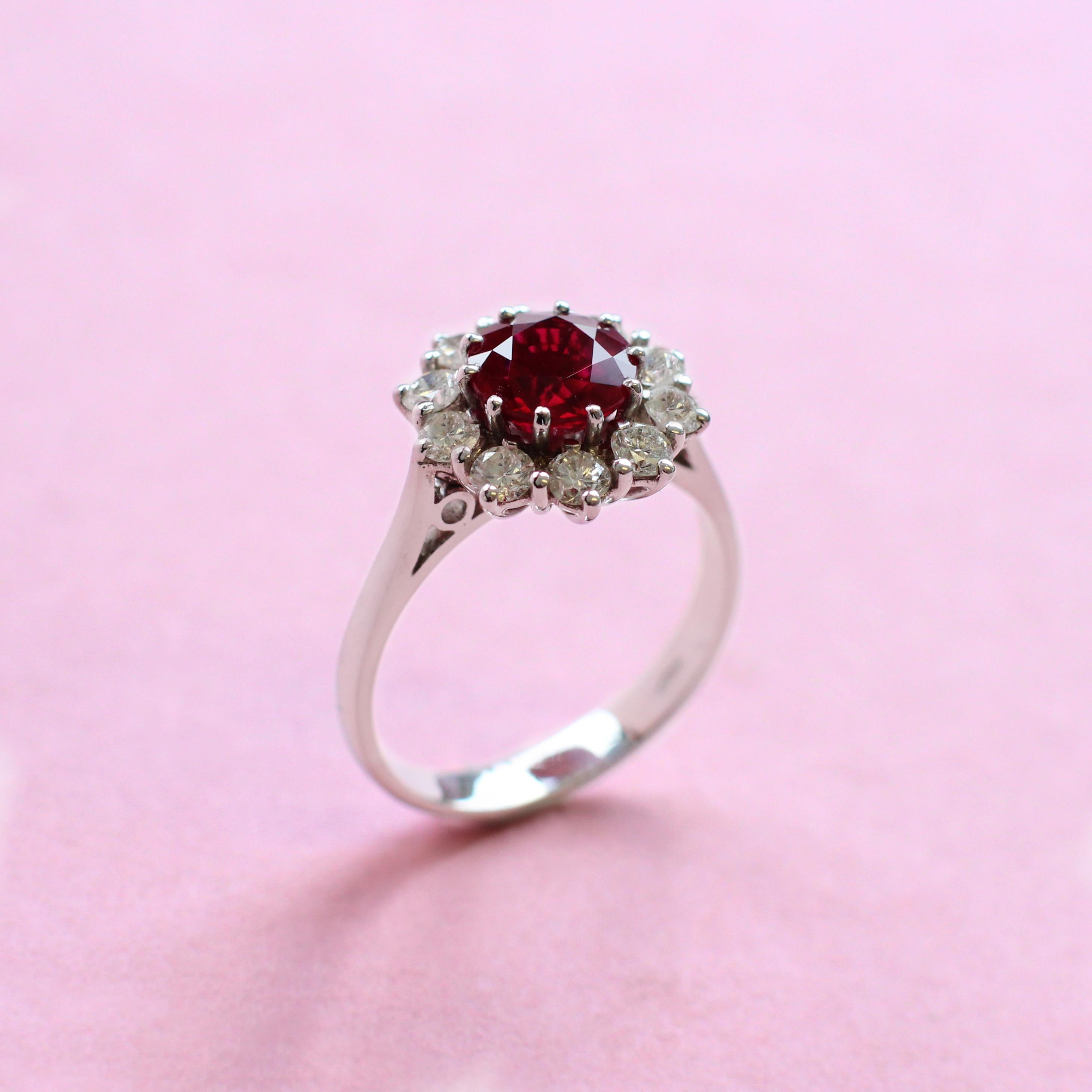 Modern 1.59 Carats Ruby and Diamonds White Gold Ring For Sale