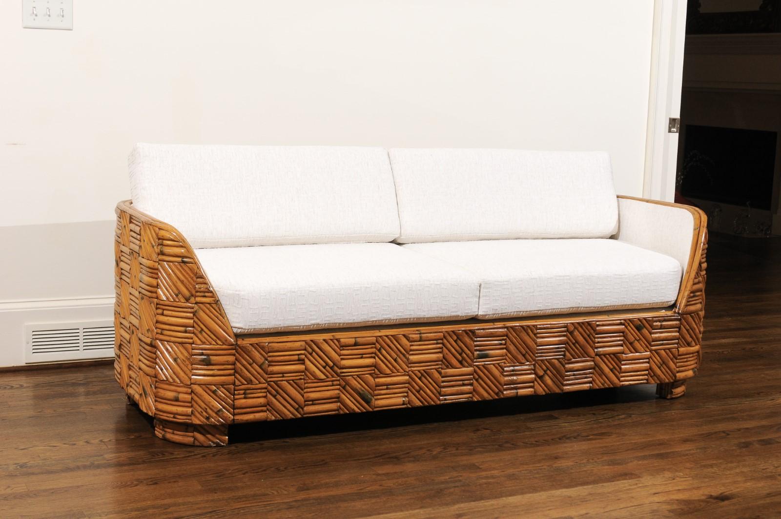 Breathtaking Art Deco Revival Sofa in Rattan Parquetry, Italy, circa 1970 For Sale 7