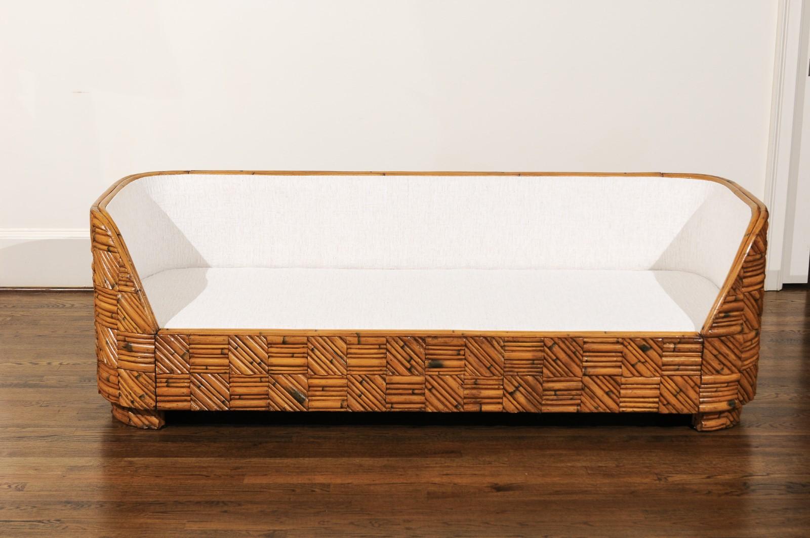 Breathtaking Art Deco Revival Sofa in Rattan Parquetry, Italy, circa 1970 For Sale 4