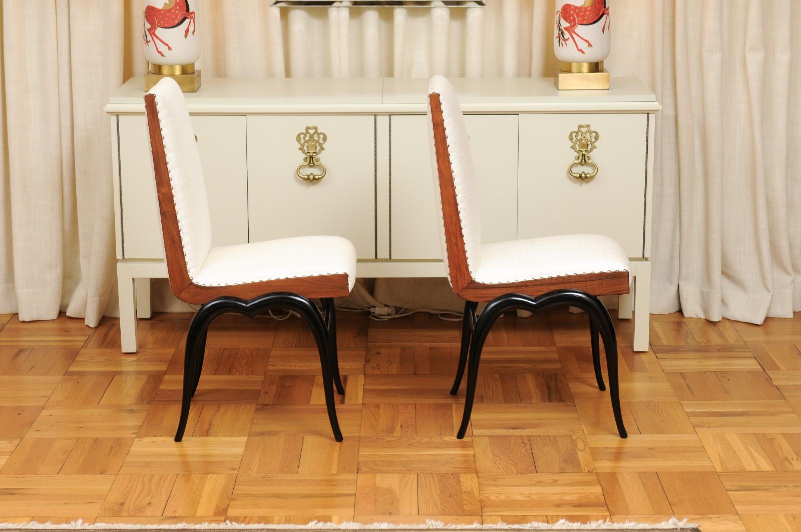 Breathtaking Set of 16 Walnut and Mahogany Dining Chairs, Brazil, circa 1955 For Sale 3