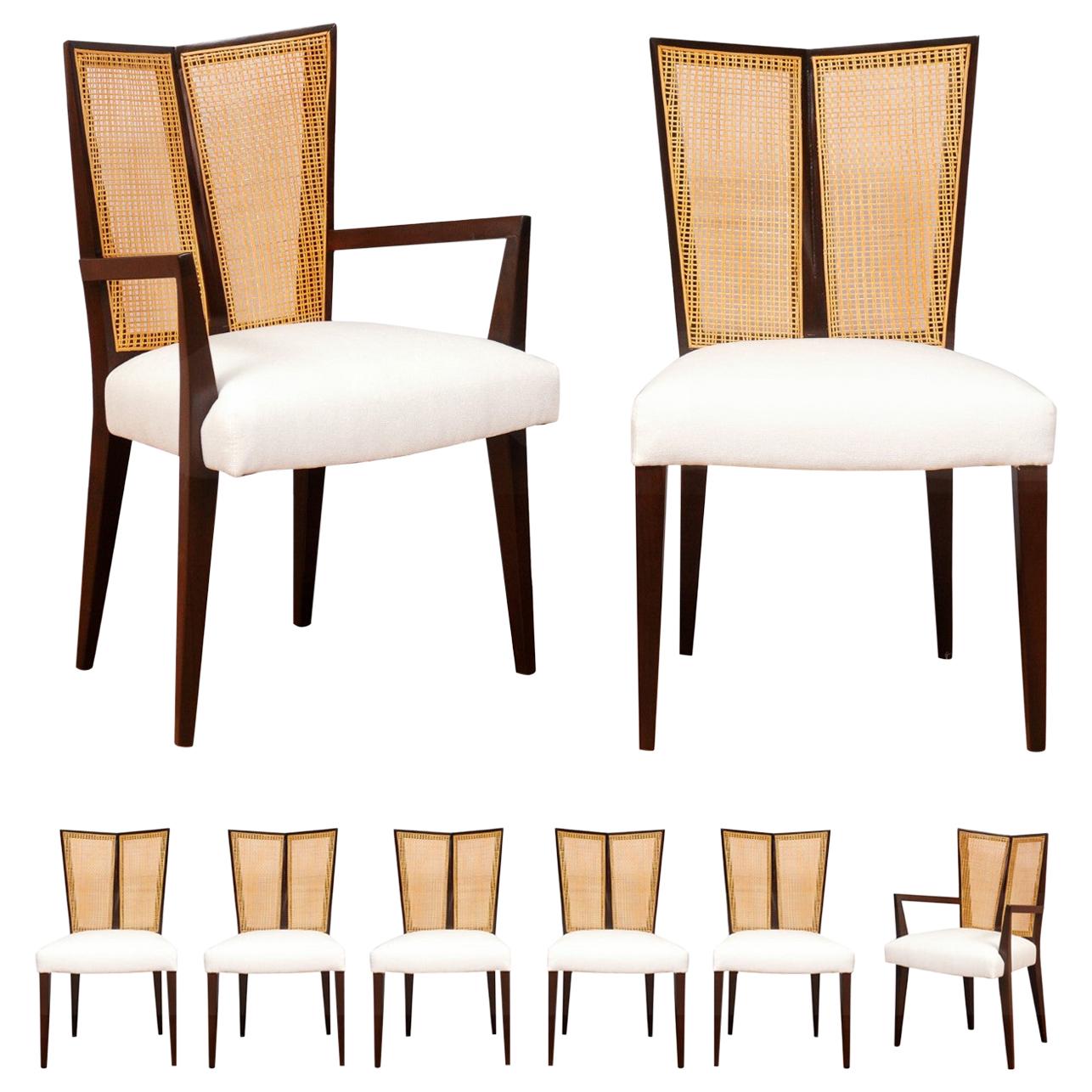 Époustouflant ensemble de 8 chaises modernes en rotin à dossier en V de Michael Taylor, vers 1960 en vente