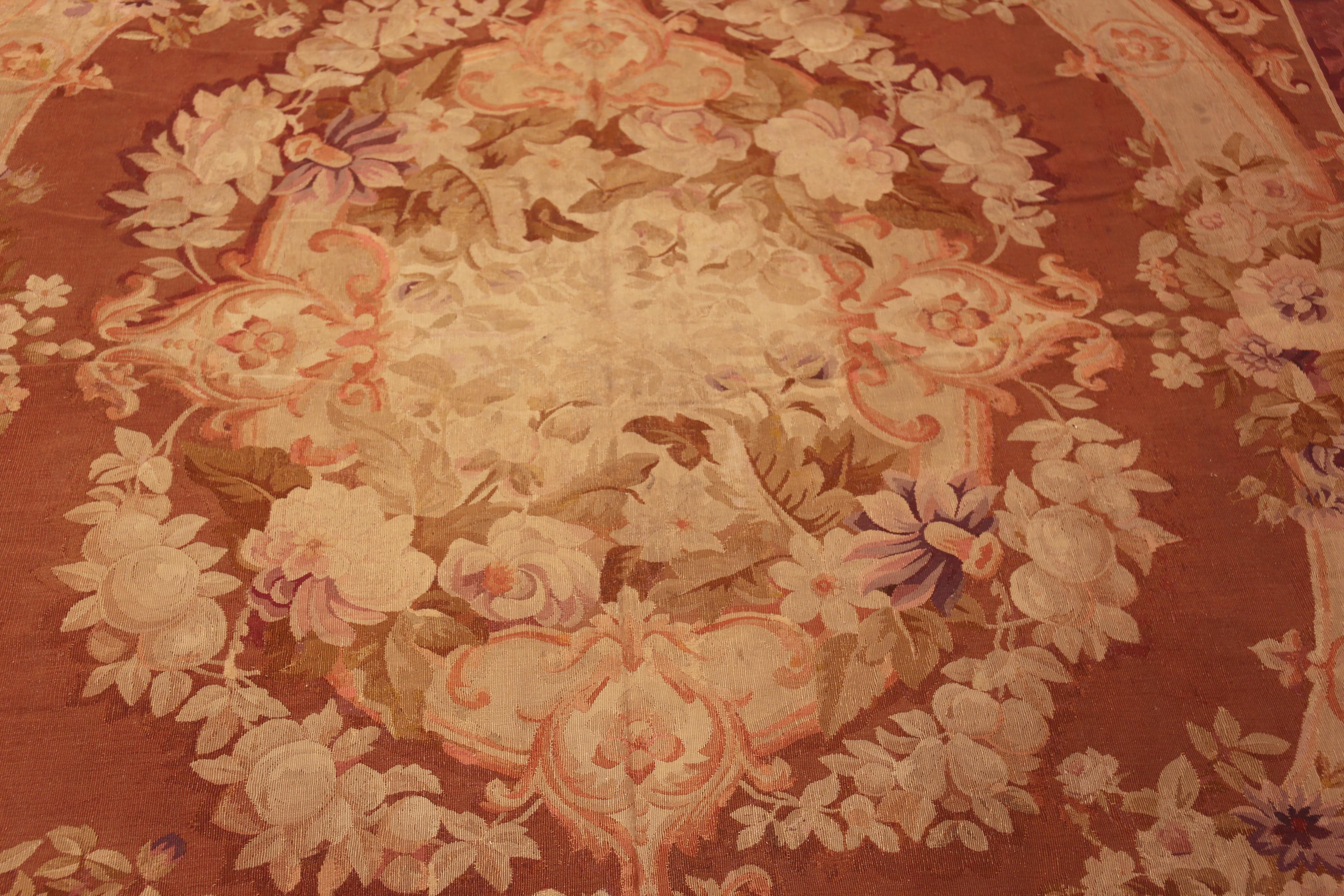 Nazmiyal Collection Small Floral Antique French Aubusson Rug 7'8
