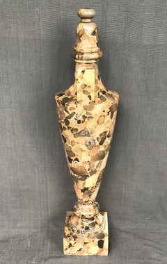 Urne Amphora en marbre brèche