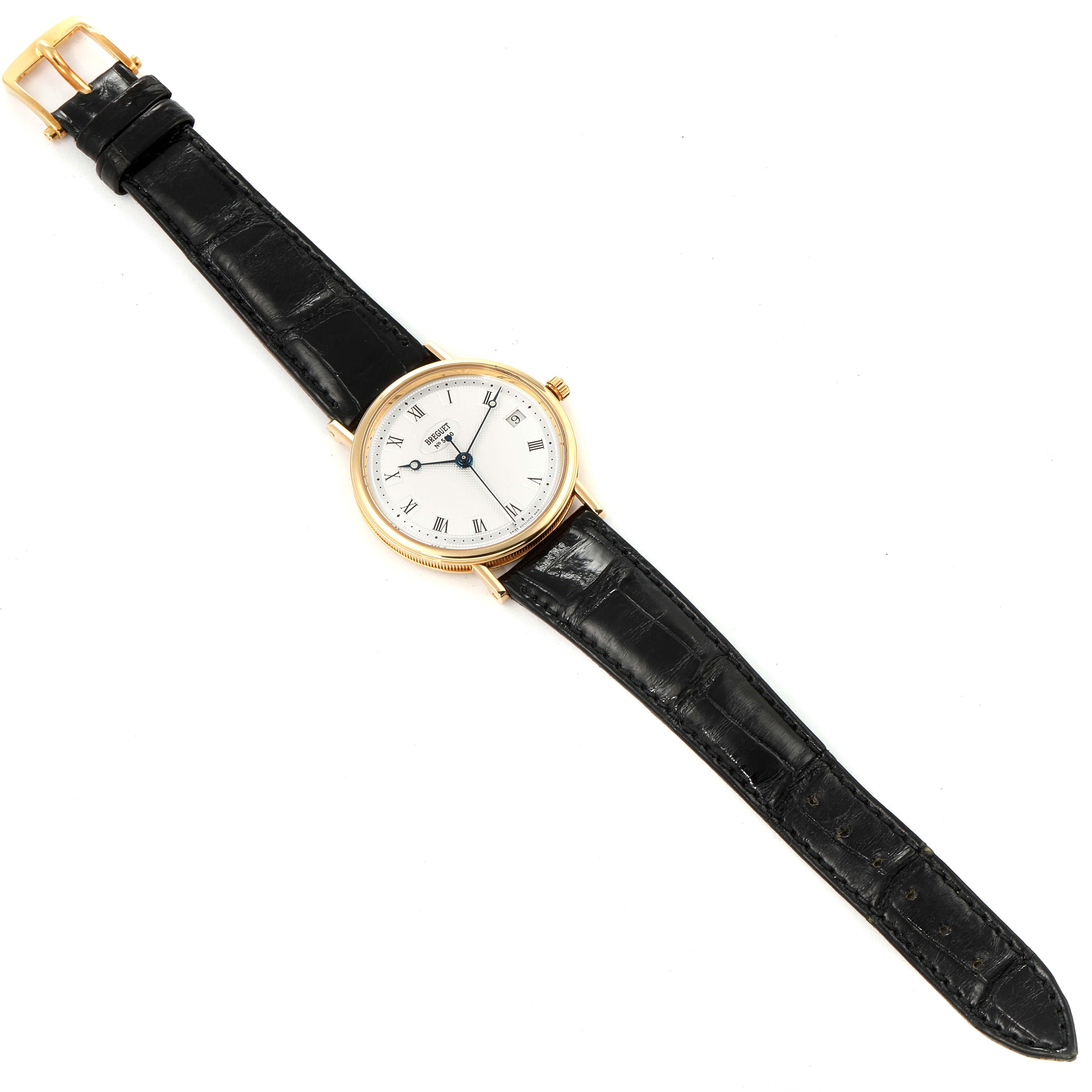Classique 18K Gelbgold Silber Zifferblatt Herrenuhr 5910 Box Papiere von Breguet im Angebot 7