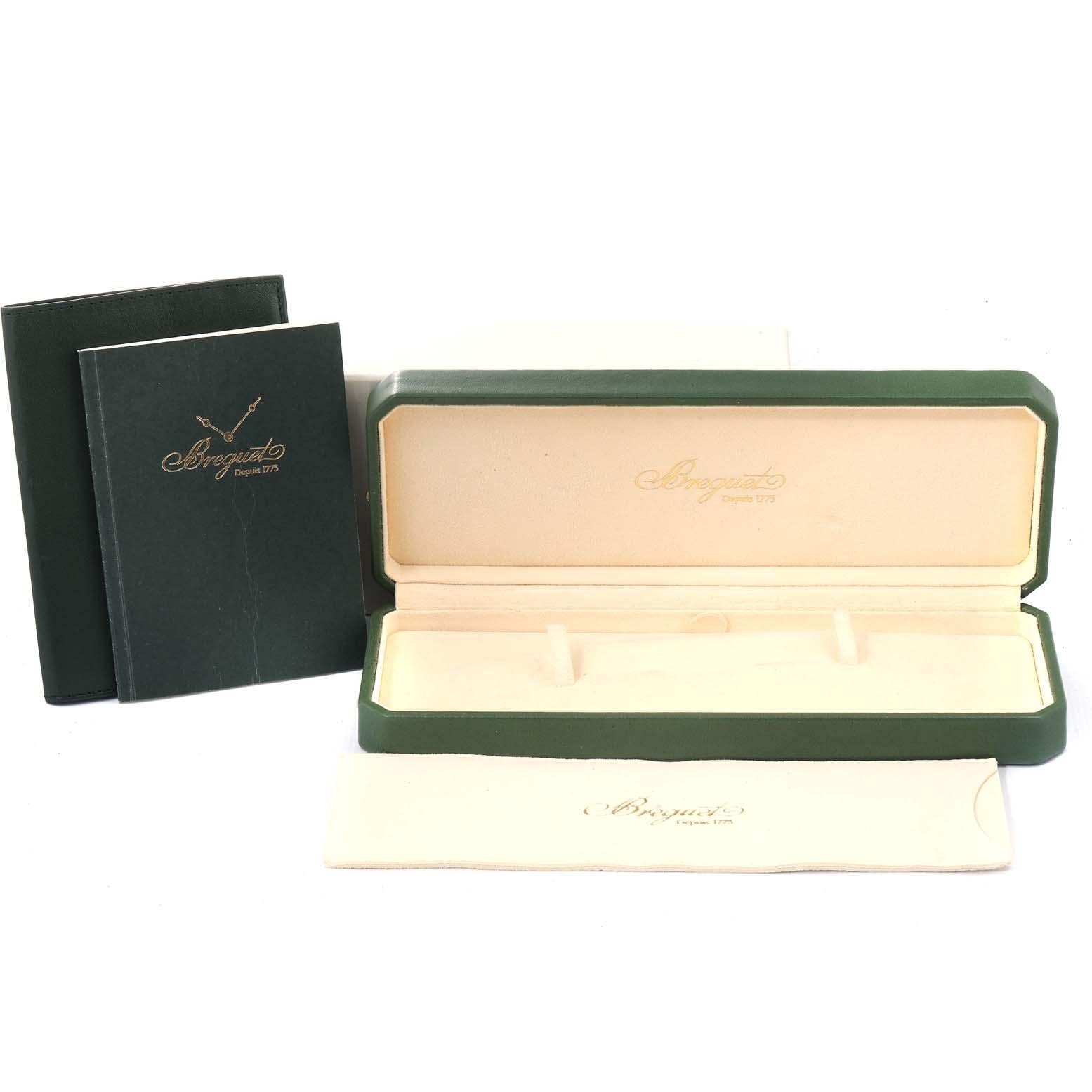 Classique 18K Gelbgold Silber Zifferblatt Herrenuhr 5910 Box Papiere von Breguet im Angebot 10