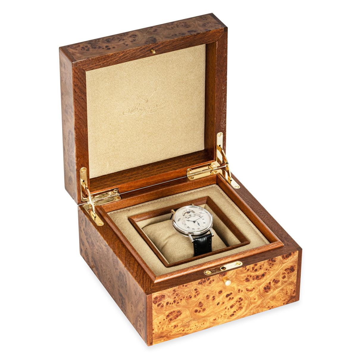 Breguet Classique Calendrier 7337BB/1E/9V6 im Angebot 4
