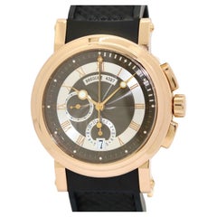 Breguet Marine-Chronograph aus 18 Karat Roségold Ref. 5827BR/Z2/5ZU