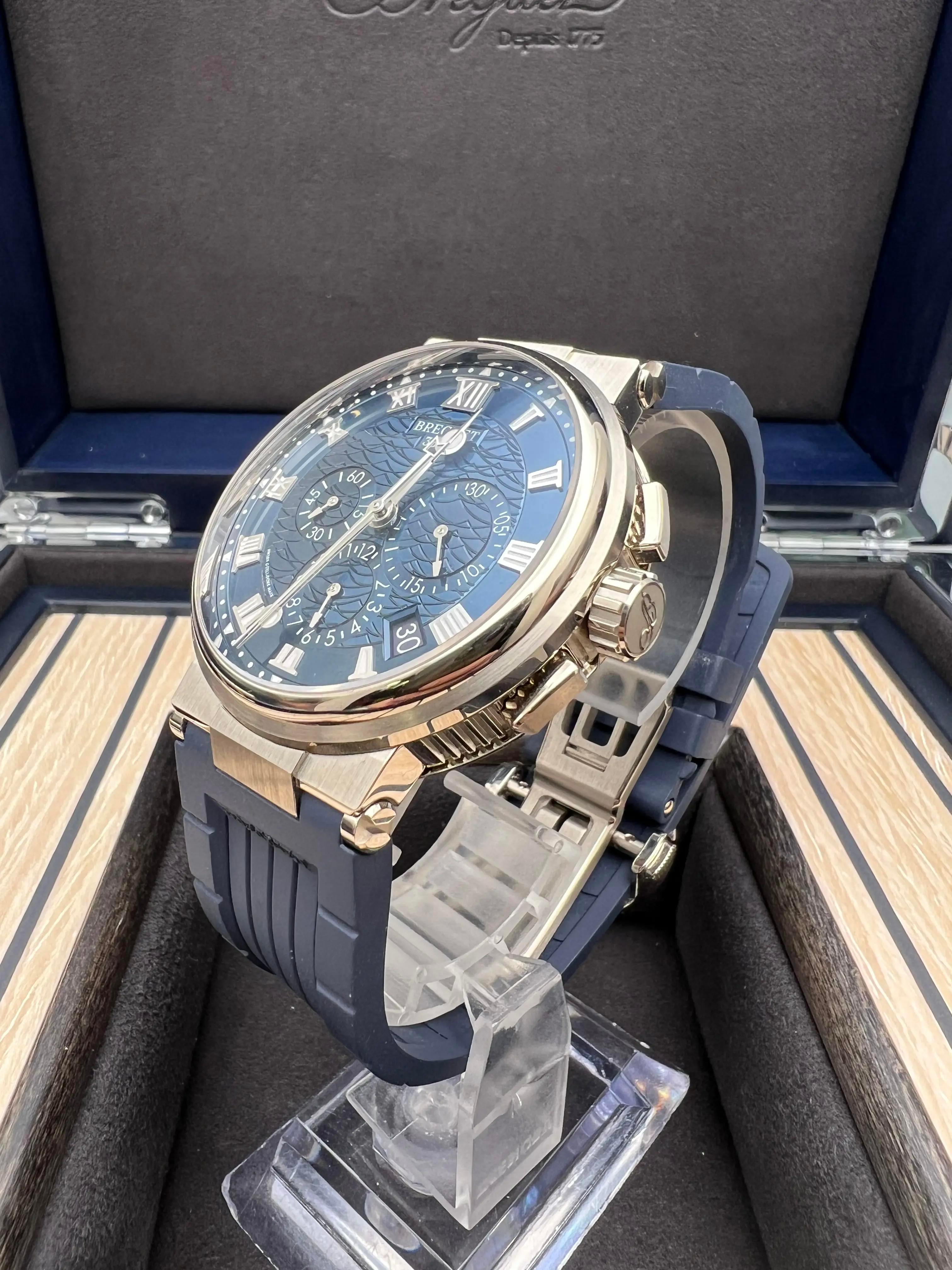 Breguet Marine Chronograph 5527BB/Y2/5WV 18K Weißgold Blaues Zifferblatt Box Papiere '22 im Angebot 10