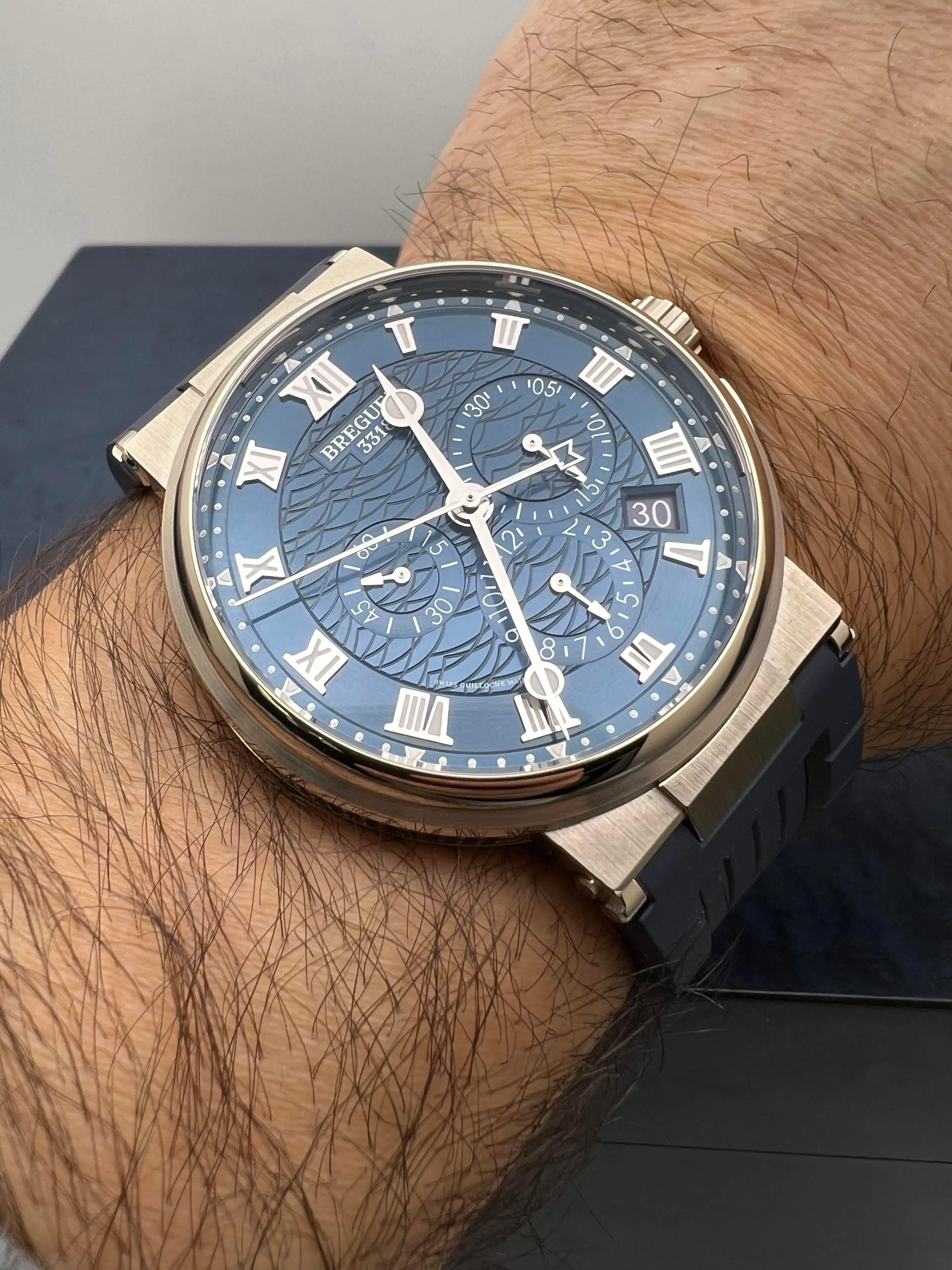 Breguet Marine Chronograph 5527BB/Y2/5WV 18K Weißgold Blaues Zifferblatt Box Papiere '22 im Angebot 1