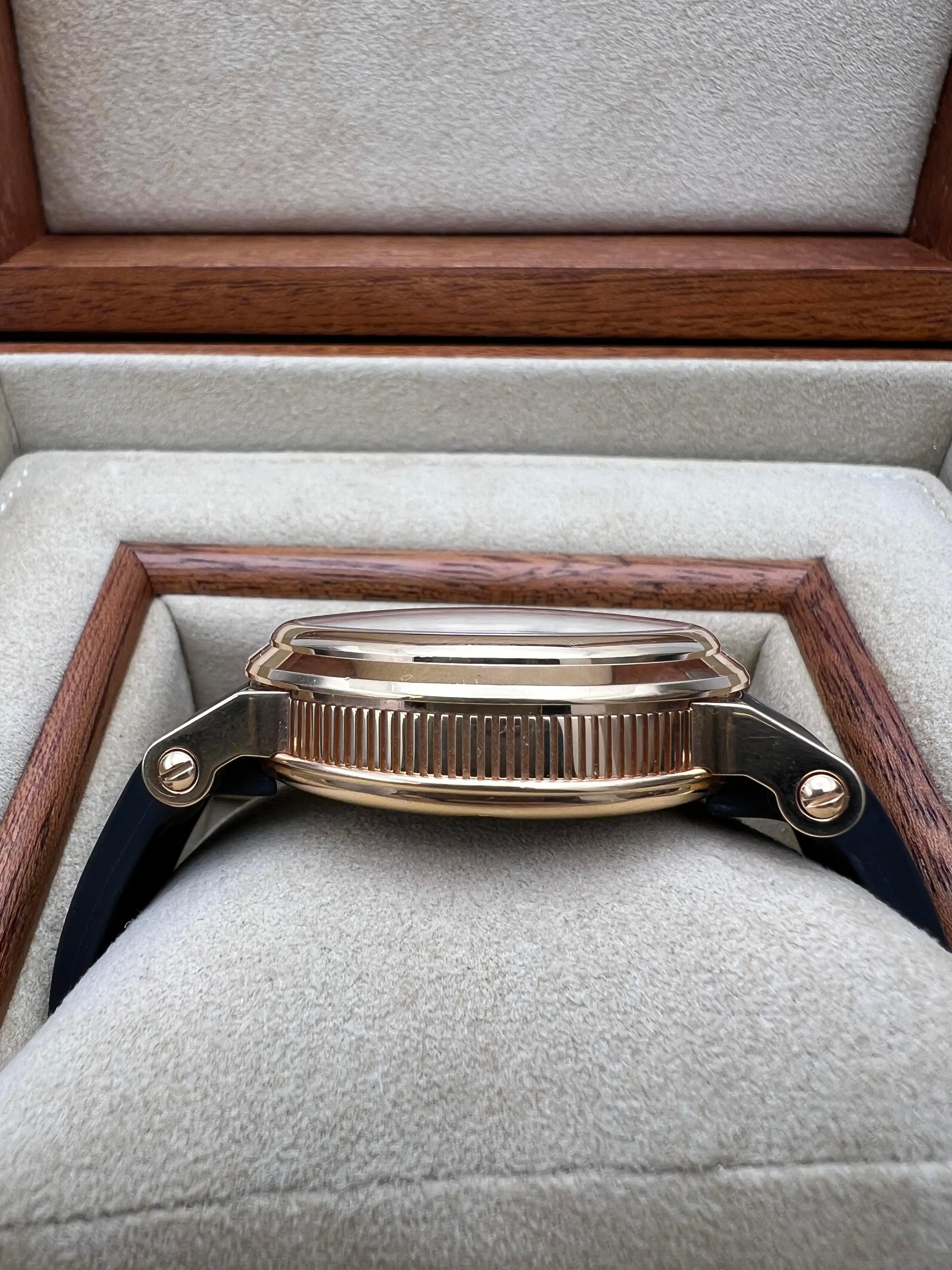 Breguet Marine Chronograph 5827BR/Z2/5ZU 18K Rose Rubber Strap Gray Dial B&P For Sale 5