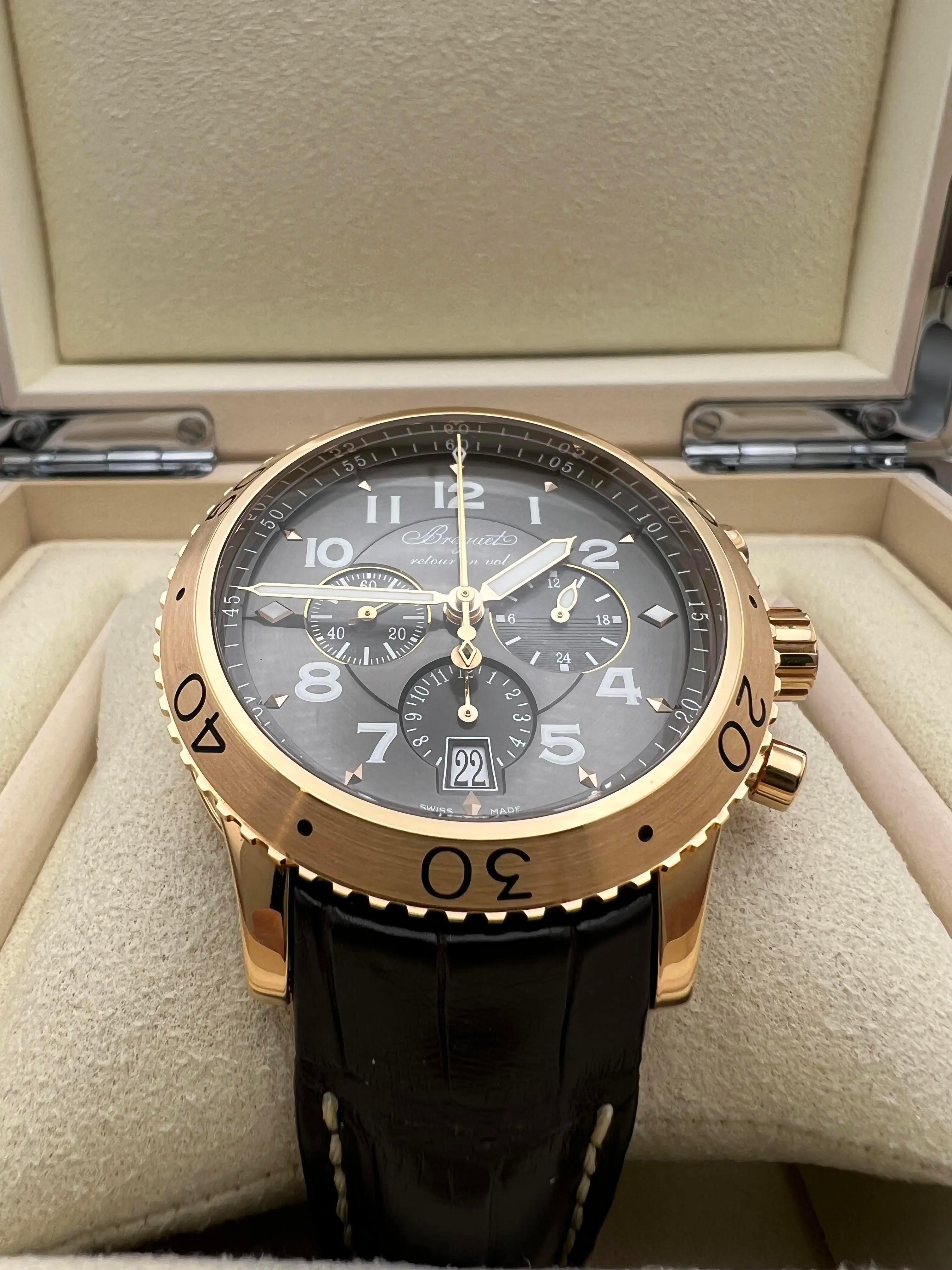 Breguet Transatlantique Type XXI Flyback 3810BR/92/9ZU 18K Rose Gold B&P 2022 In Excellent Condition For Sale In New York, NY