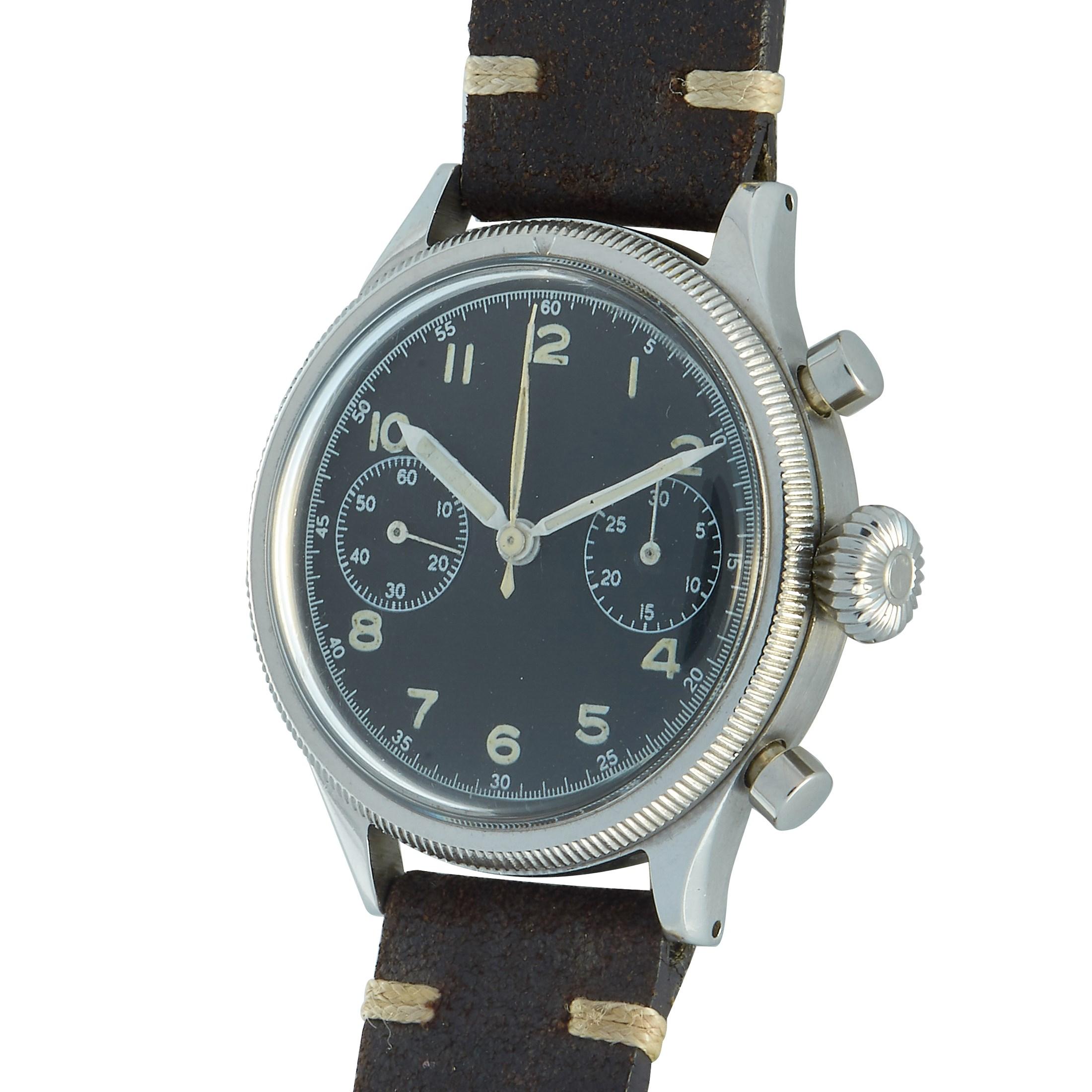 This rare Breguet Type XX (Type 20) was originally introduced in 1954 for the French military, and given the reference 5101/54. The French government commissioned Breguet to supply the watches to the Air Force, Naval Air Arm, and CEV. The Type 20