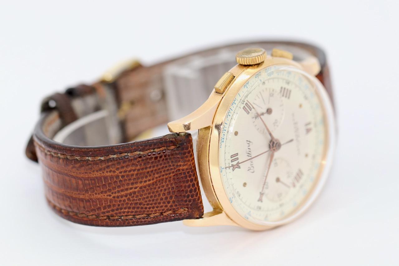 Breitling 18 Karat Gold Vintage Chronograph Men Wrist Watch In Good Condition For Sale In Berlin, DE