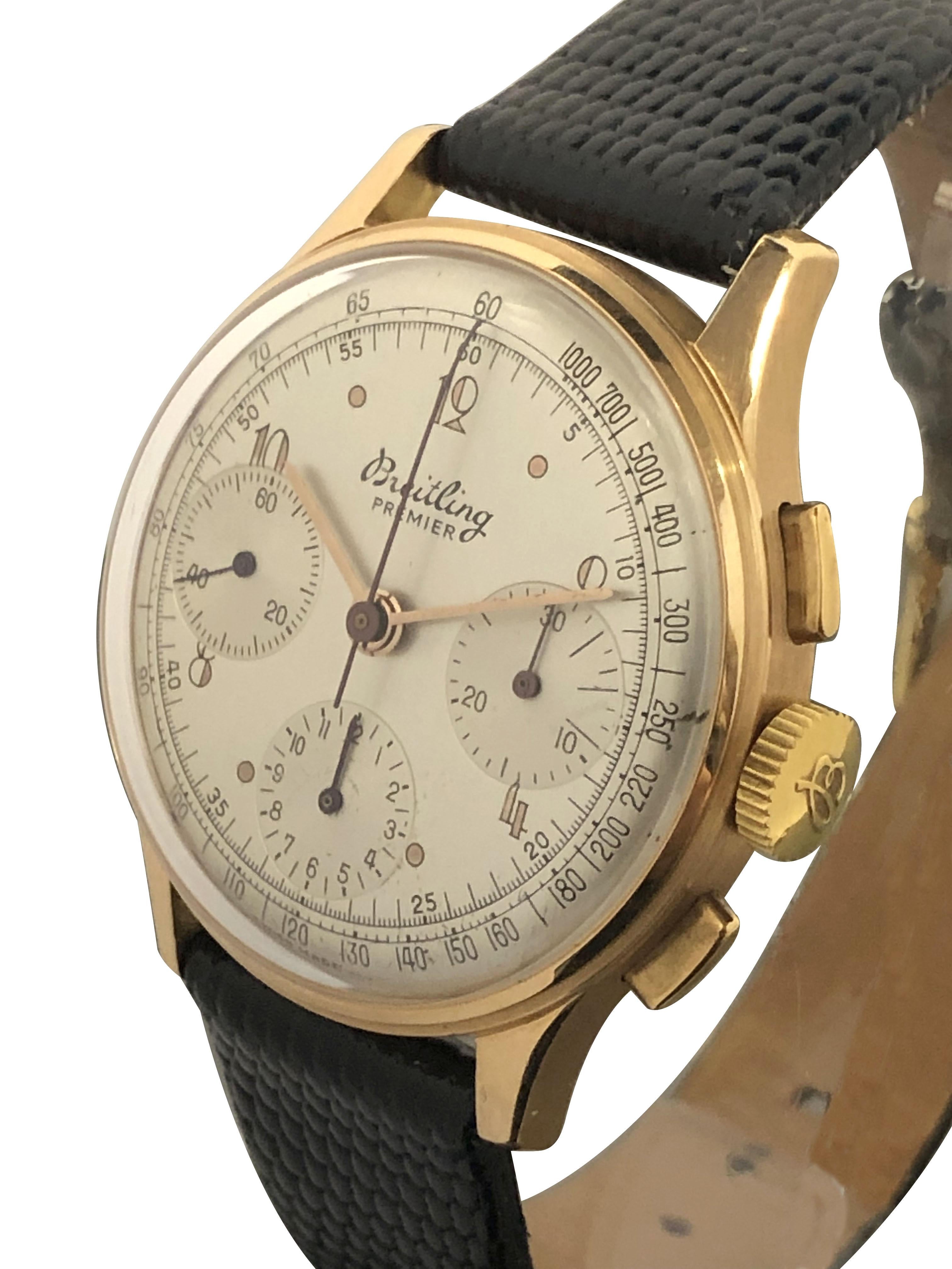 Breitling 1940s Rose Gold Chronograph Wrist Watch In Excellent Condition In Chicago, IL