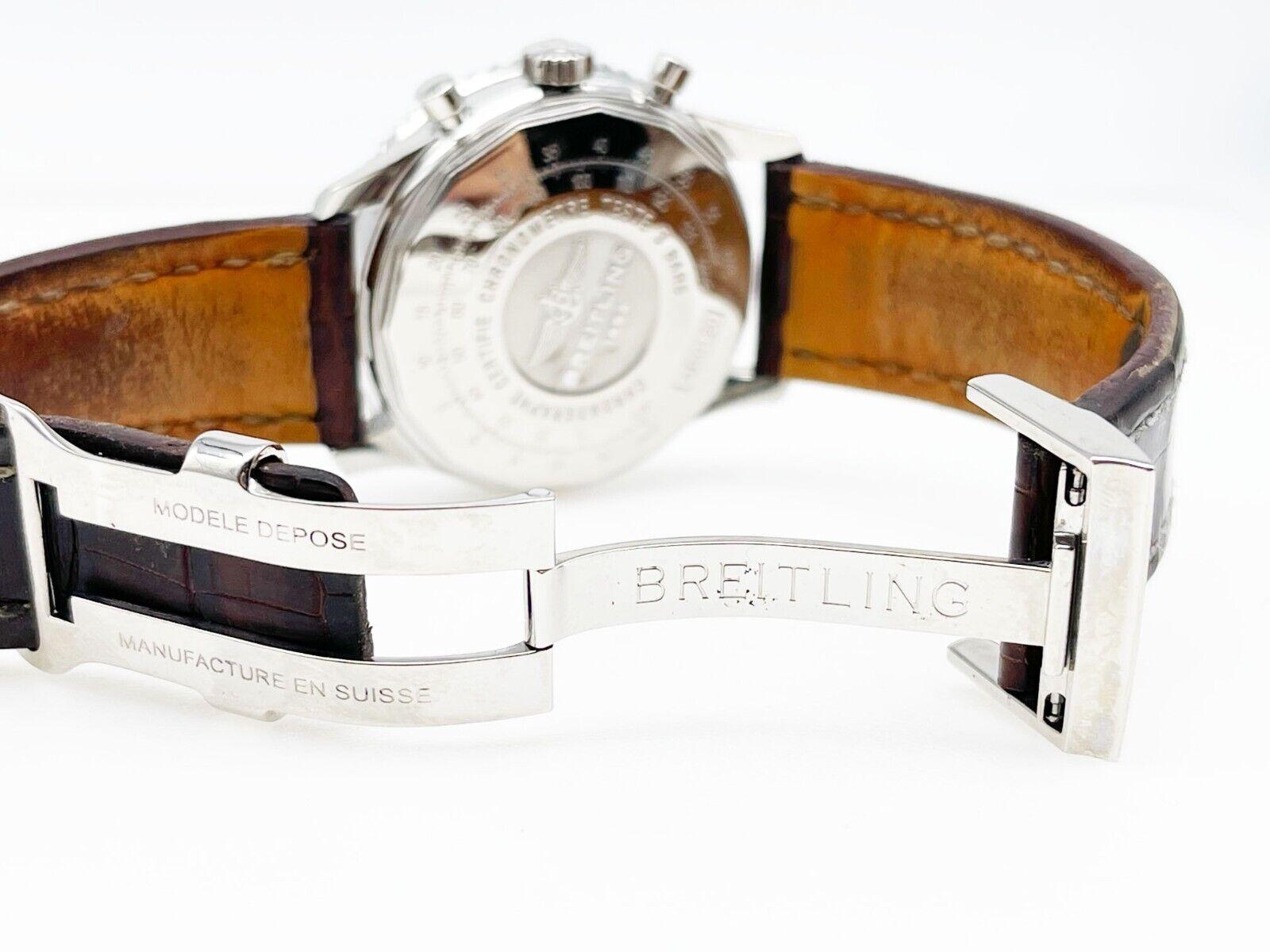 Breitling AB0120 Navitimer Brown Leather Band Steel Box Paper 43mm en vente 1