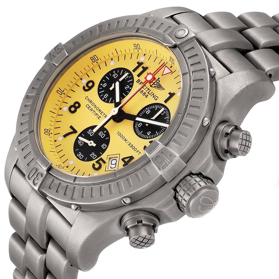 breitling chrono avenger m1 yellow