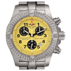 Breitling Aeromarine Chrono Avenger M1 Yellow Dial Titanium Watch E73360 Box