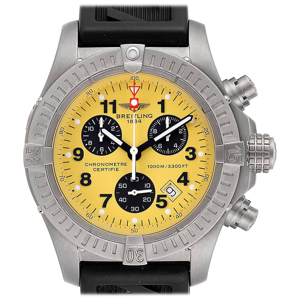 Breitling Aeromarine Chrono Avenger M1 Yellow Dial Titanium Watch E73360