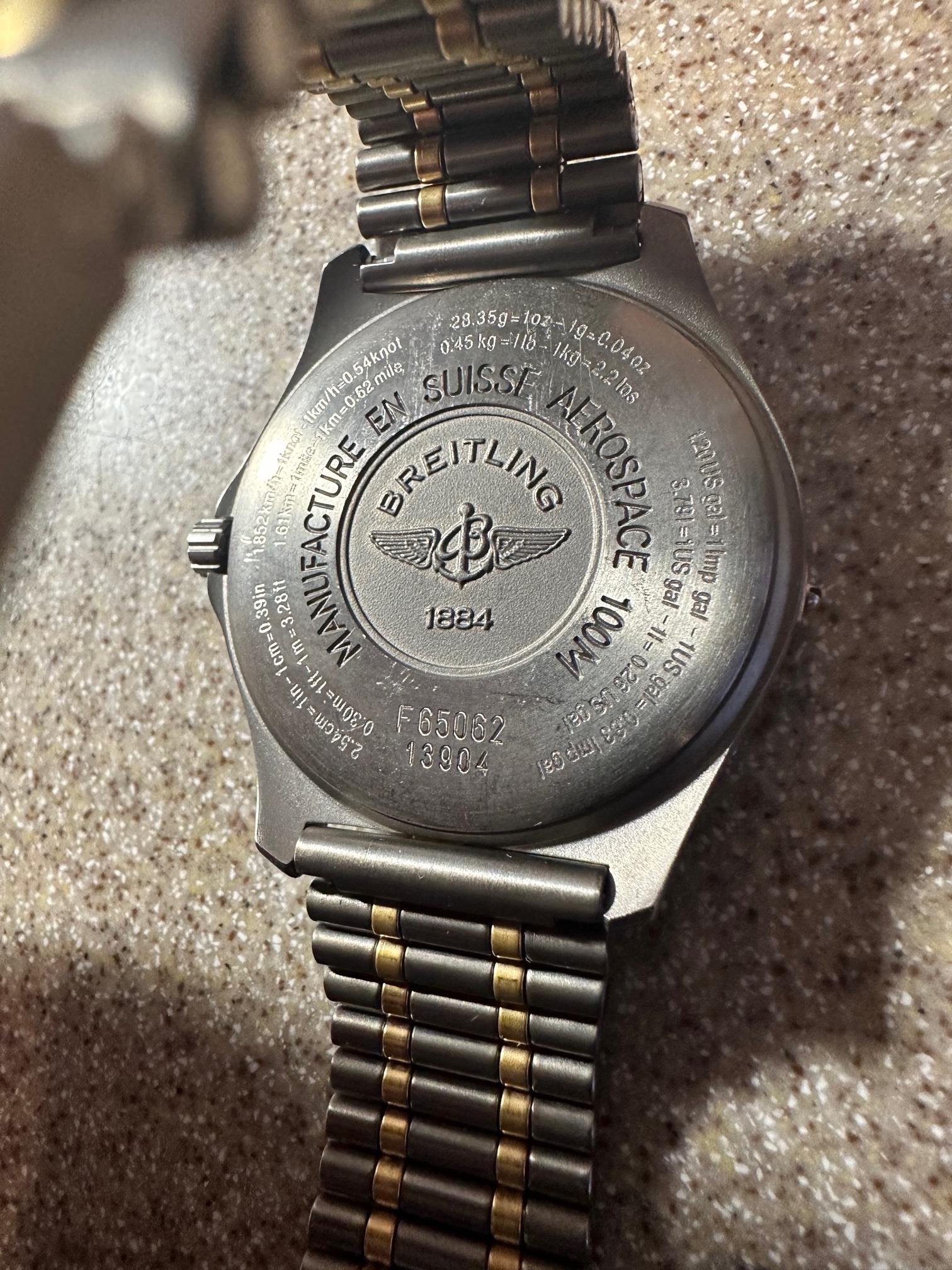 Breitling Aerospace 100m Titanium Case & Bracelet W/ Black Dial Chronograph  For Sale 5