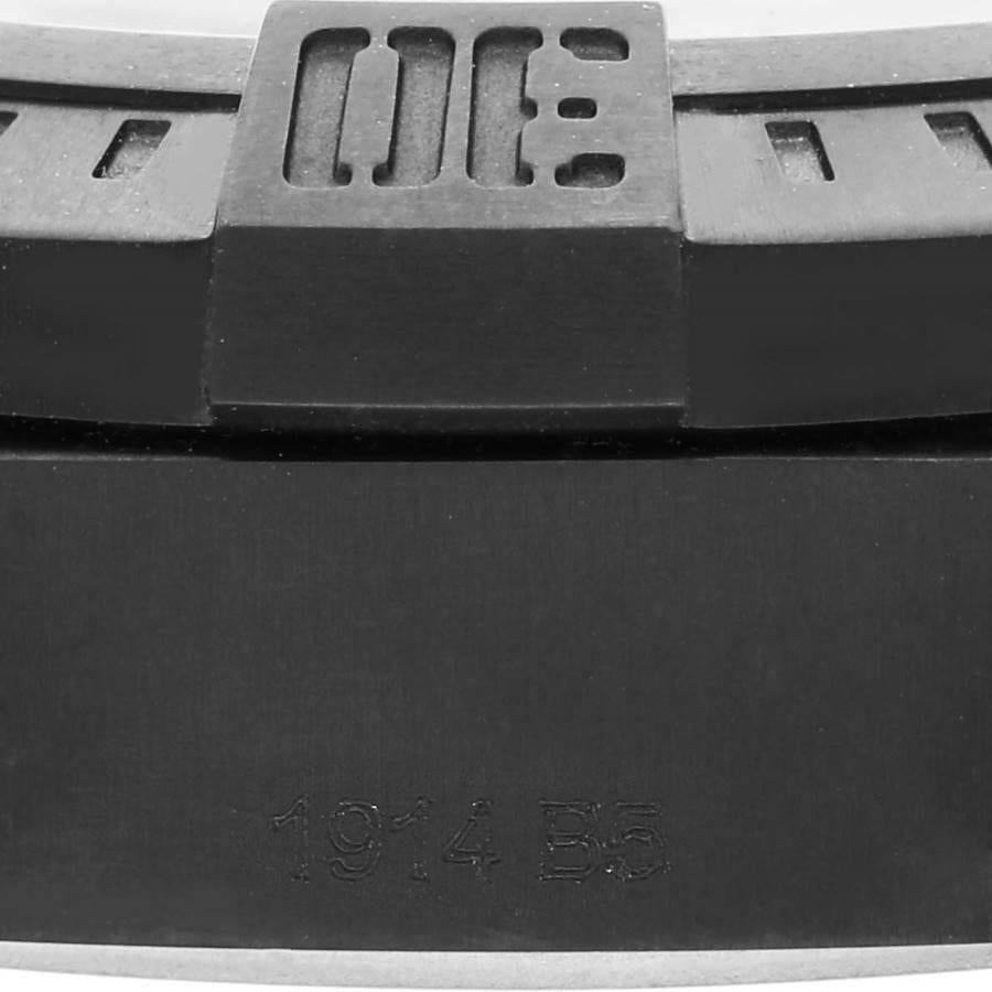 Breitling Avenger Blackbird 48 Titanium DLC Mens Watch V17310 Box Card In Excellent Condition In Atlanta, GA