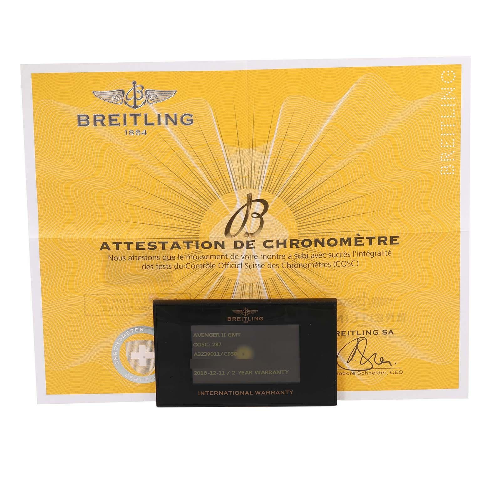 Breitling Avenger II GMT Blue Mother of Pearl Dial Steel Watch A32390 Box Card For Sale 6